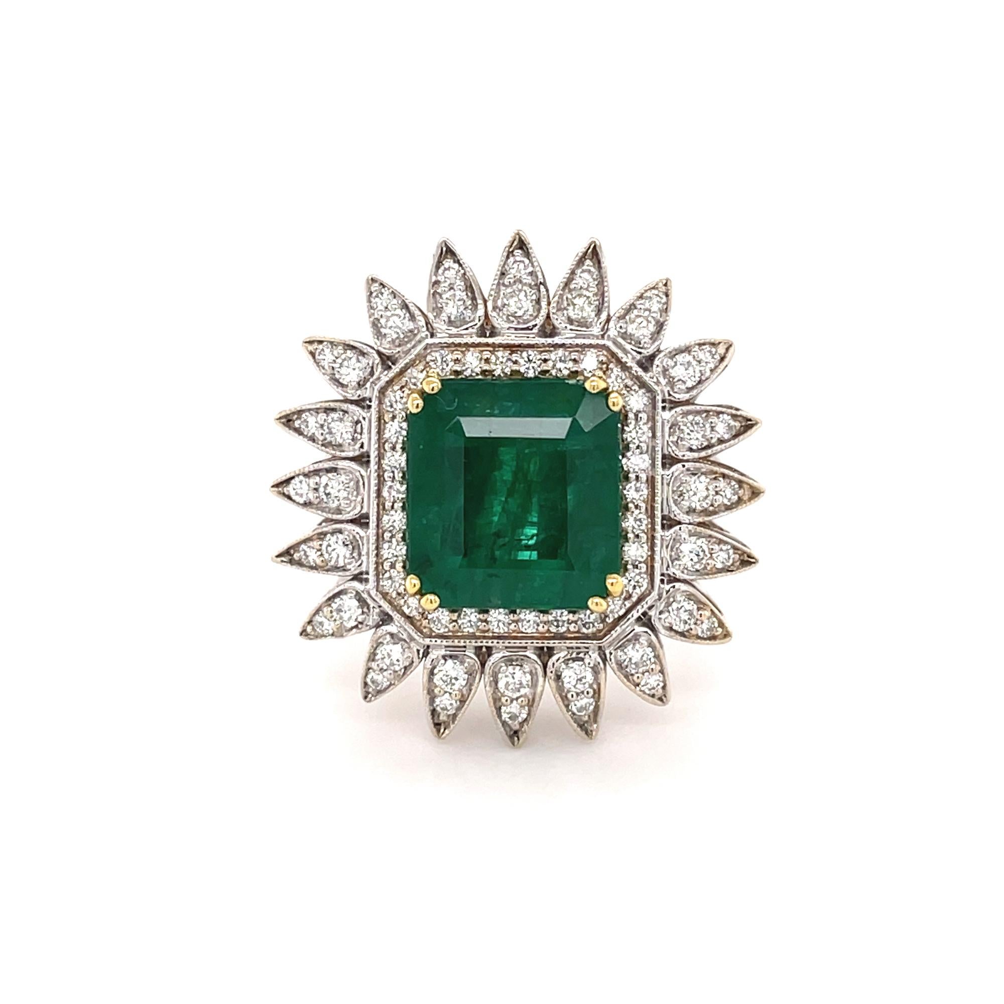 Green Emerald & Diamond Pendant Earring and Ring Set 18K White & Yellow Gold In Excellent Condition For Sale In New York, NY