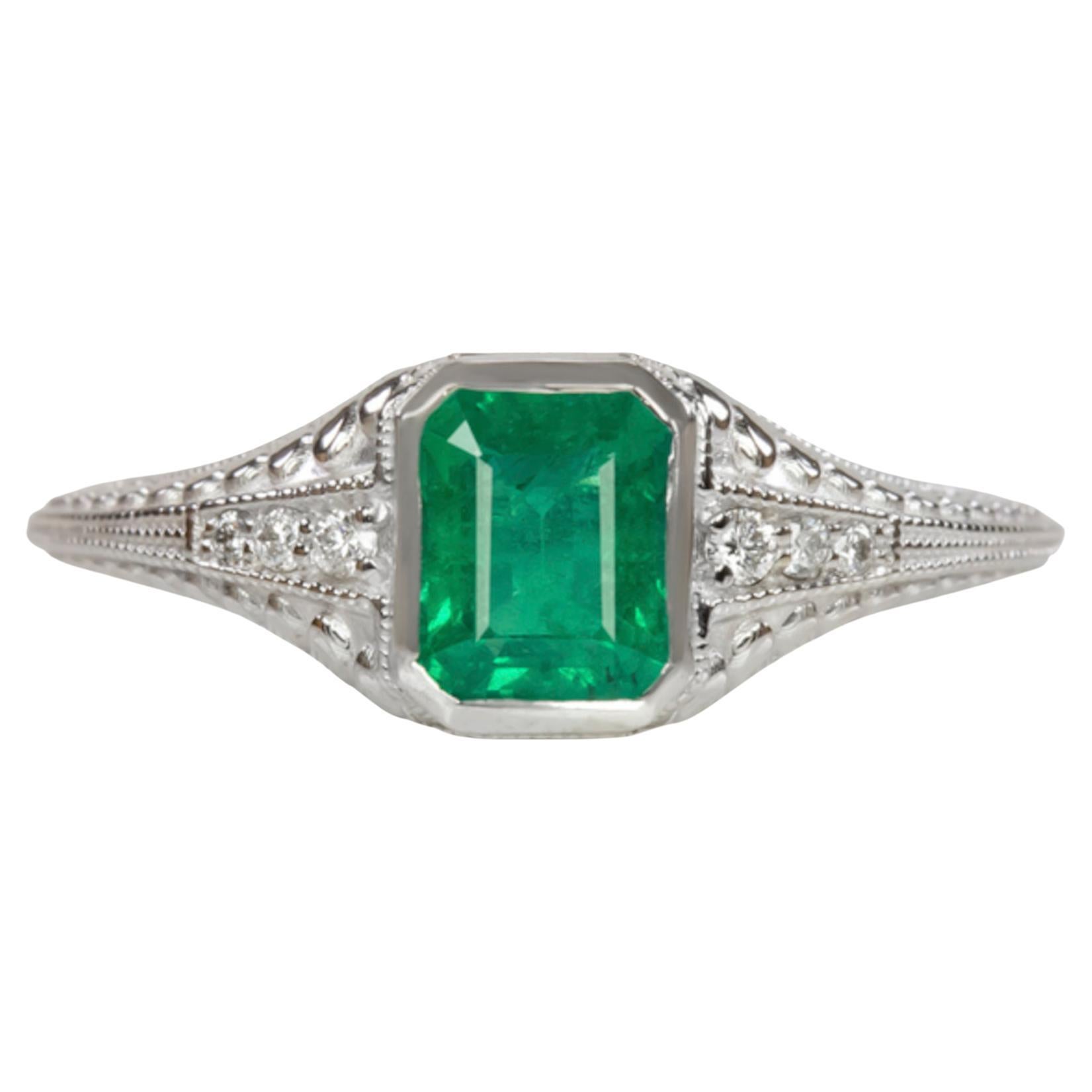 6.80 Carat Natural Green Emerald Diamond Solitaire Ring For Sale at 1stDibs