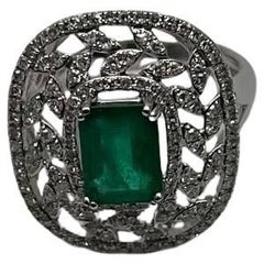 Green Emerald Diamonds Halo Lattice Scroll 14K White Gold Statement Classic Ring