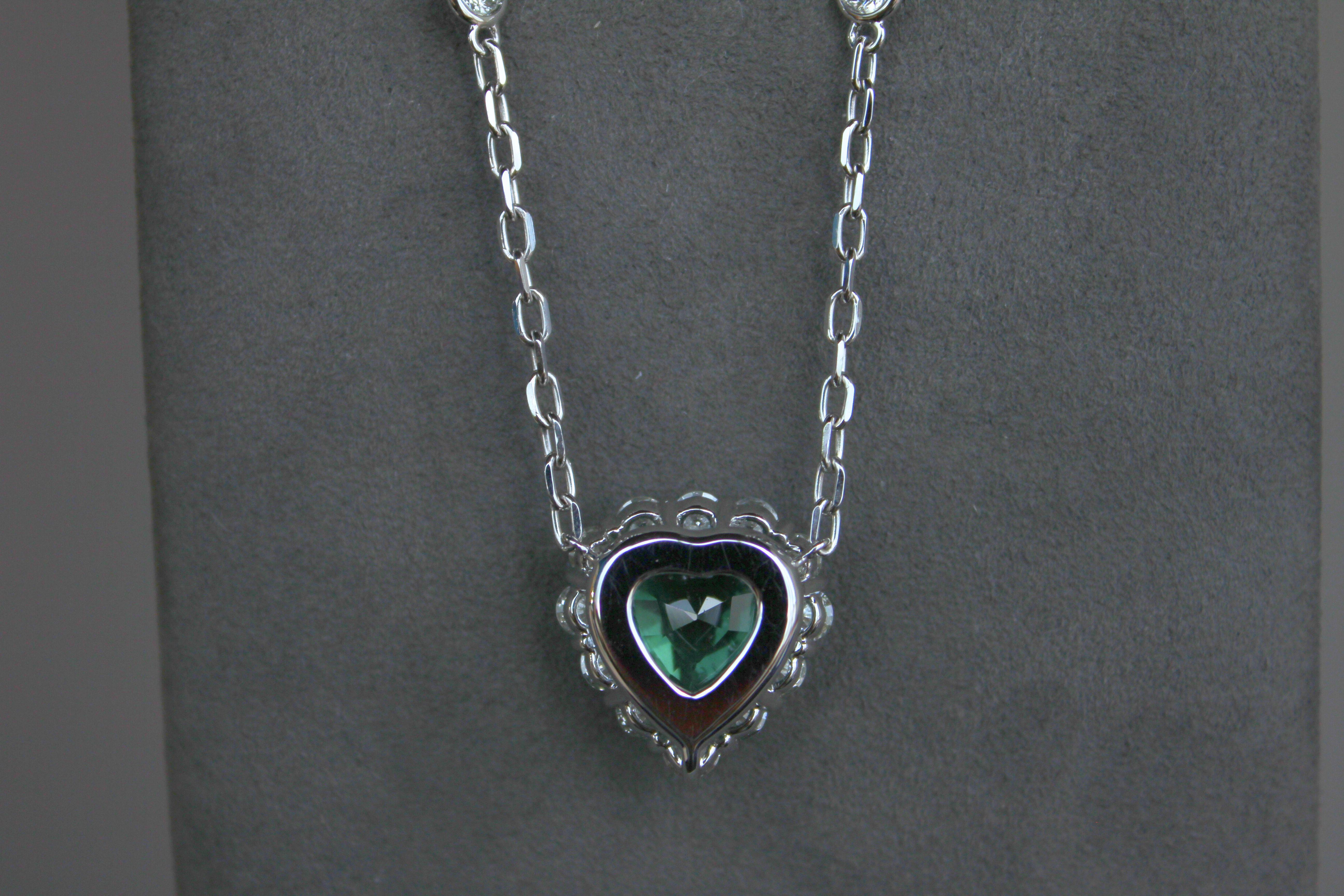 Green Emerald Heart Shape Cut Diamonds Halo 18K White Gold Pendant Necklace For Sale 3