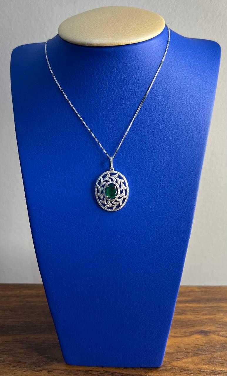 Green Emerald Leaf Leaves Wreath Diamond Halo 14K White Gold Pendant Necklace For Sale 3