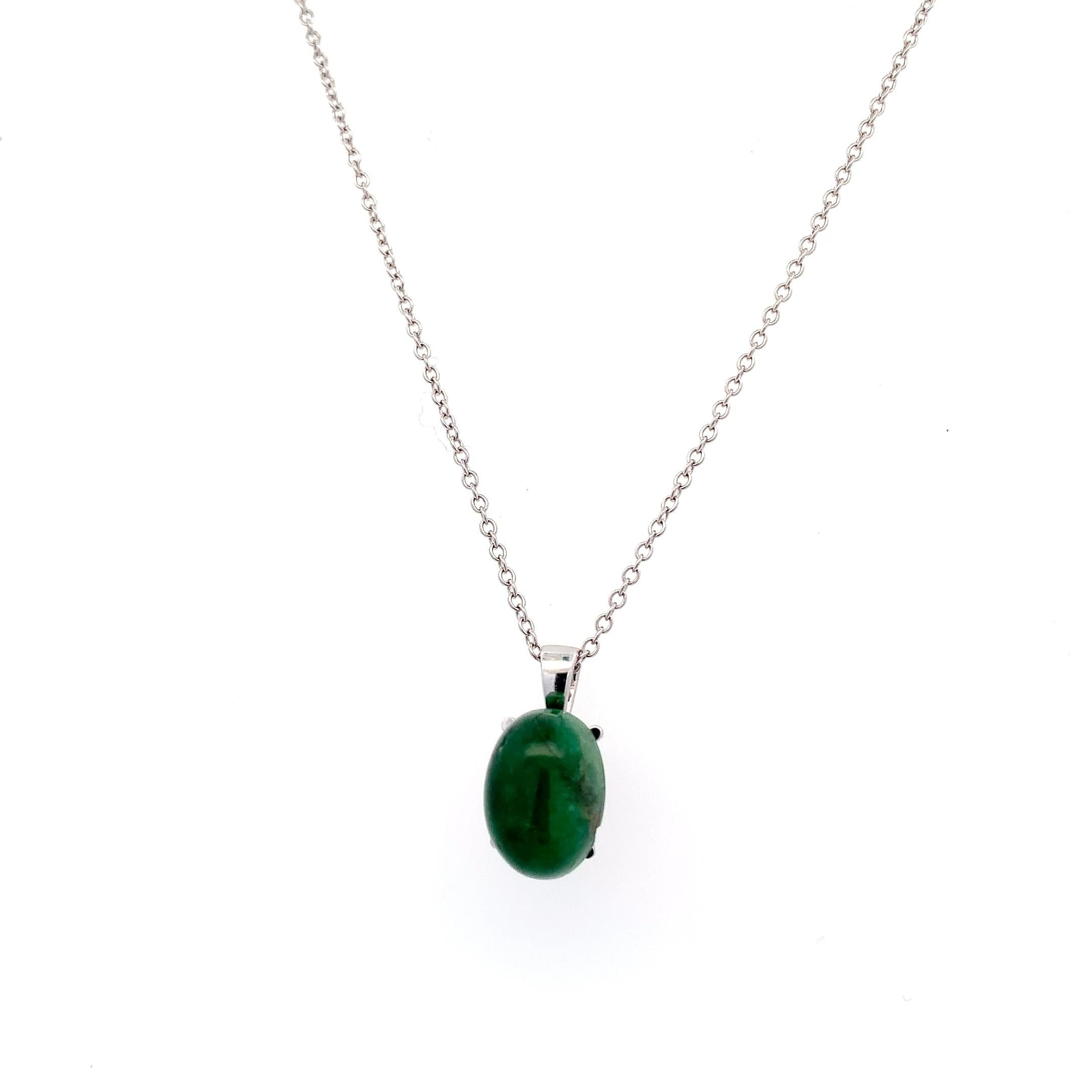 Collana con smeraldo verde in oro bianco 18 carati In condizioni Nuovo in vendita a London, GB