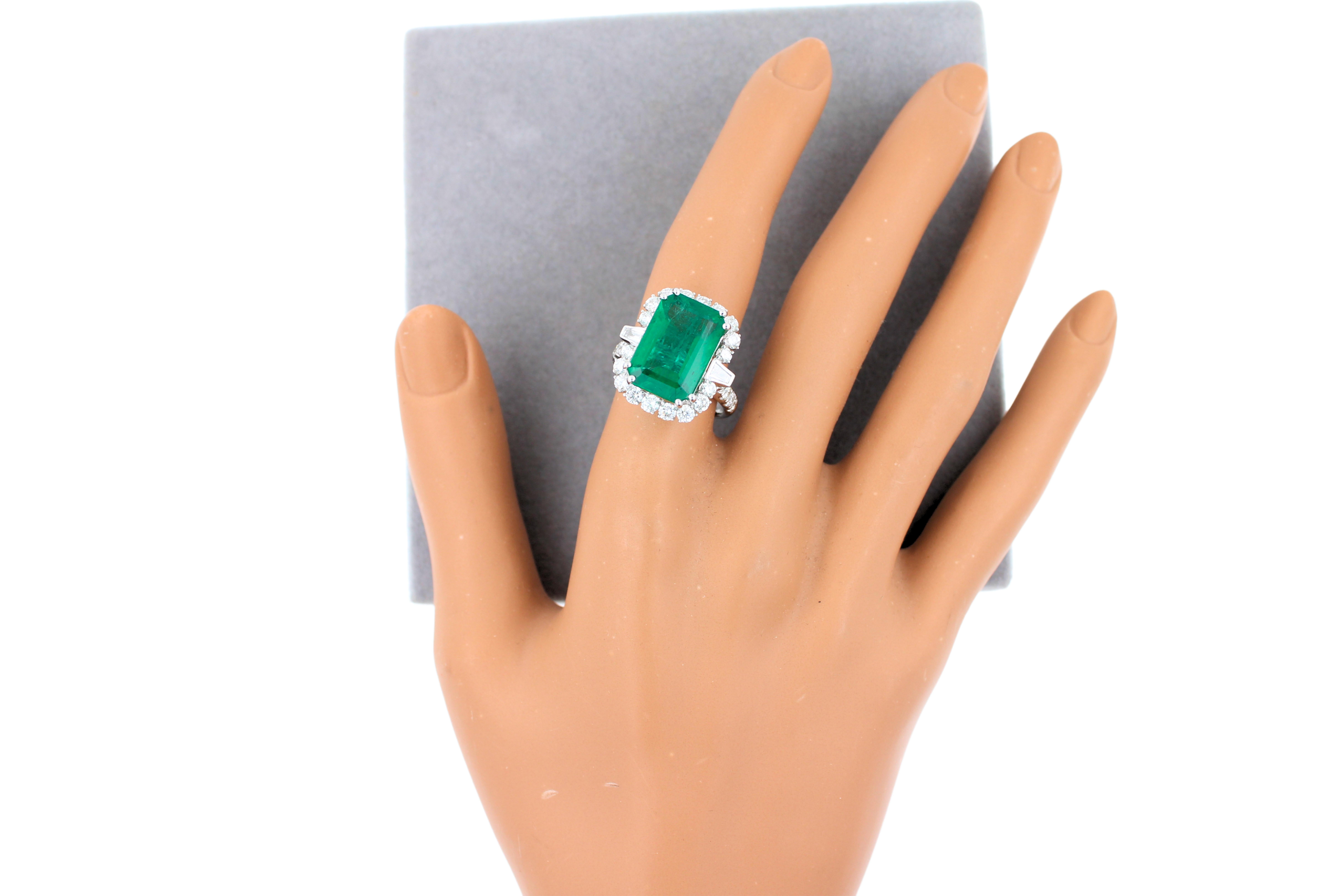 Green Emerald Octagon Cut Rectangle Diamond Halo Baguette 18K White Gold Ring For Sale 10