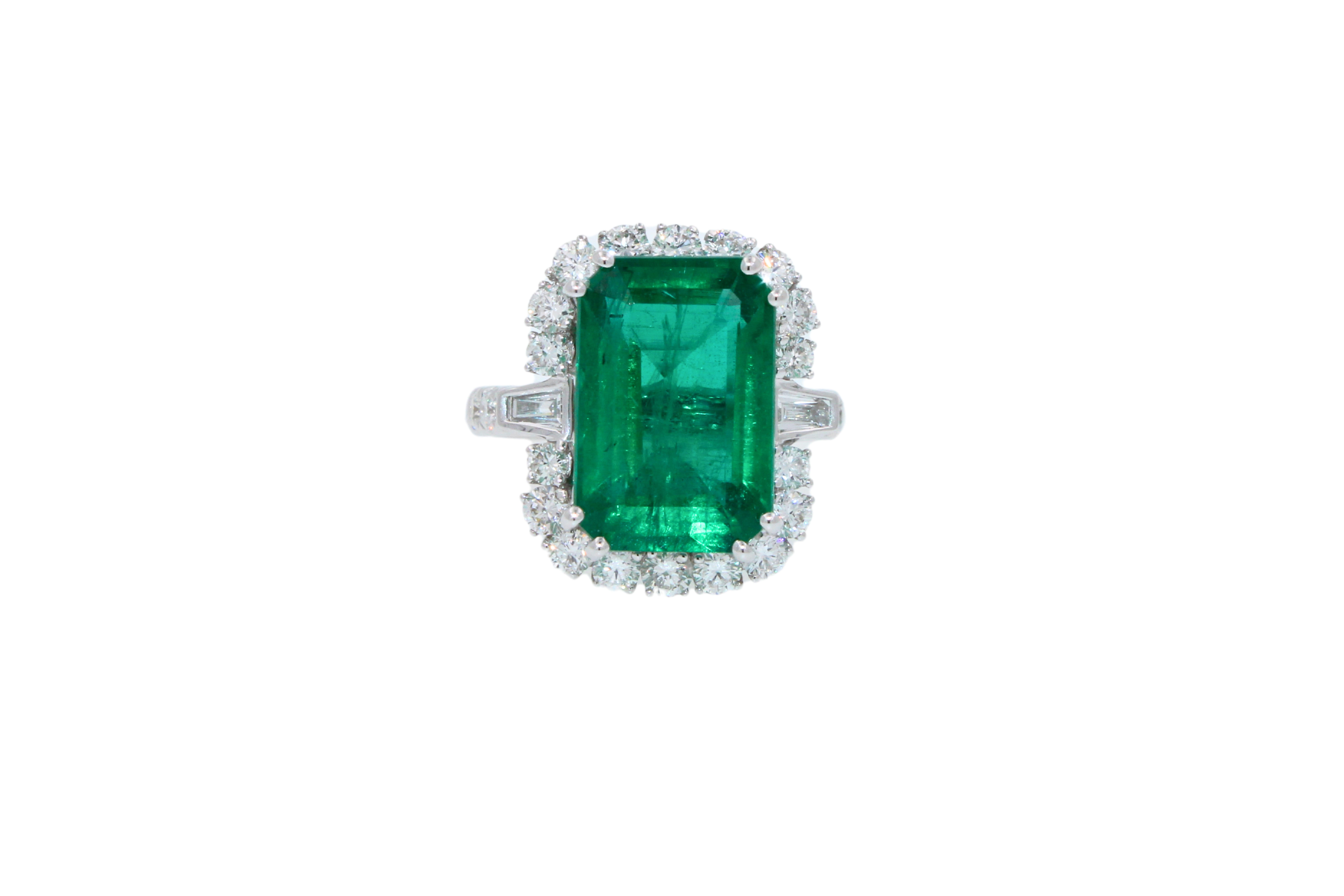 Modern Green Emerald Octagon Cut Rectangle Diamond Halo Baguette 18K White Gold Ring For Sale