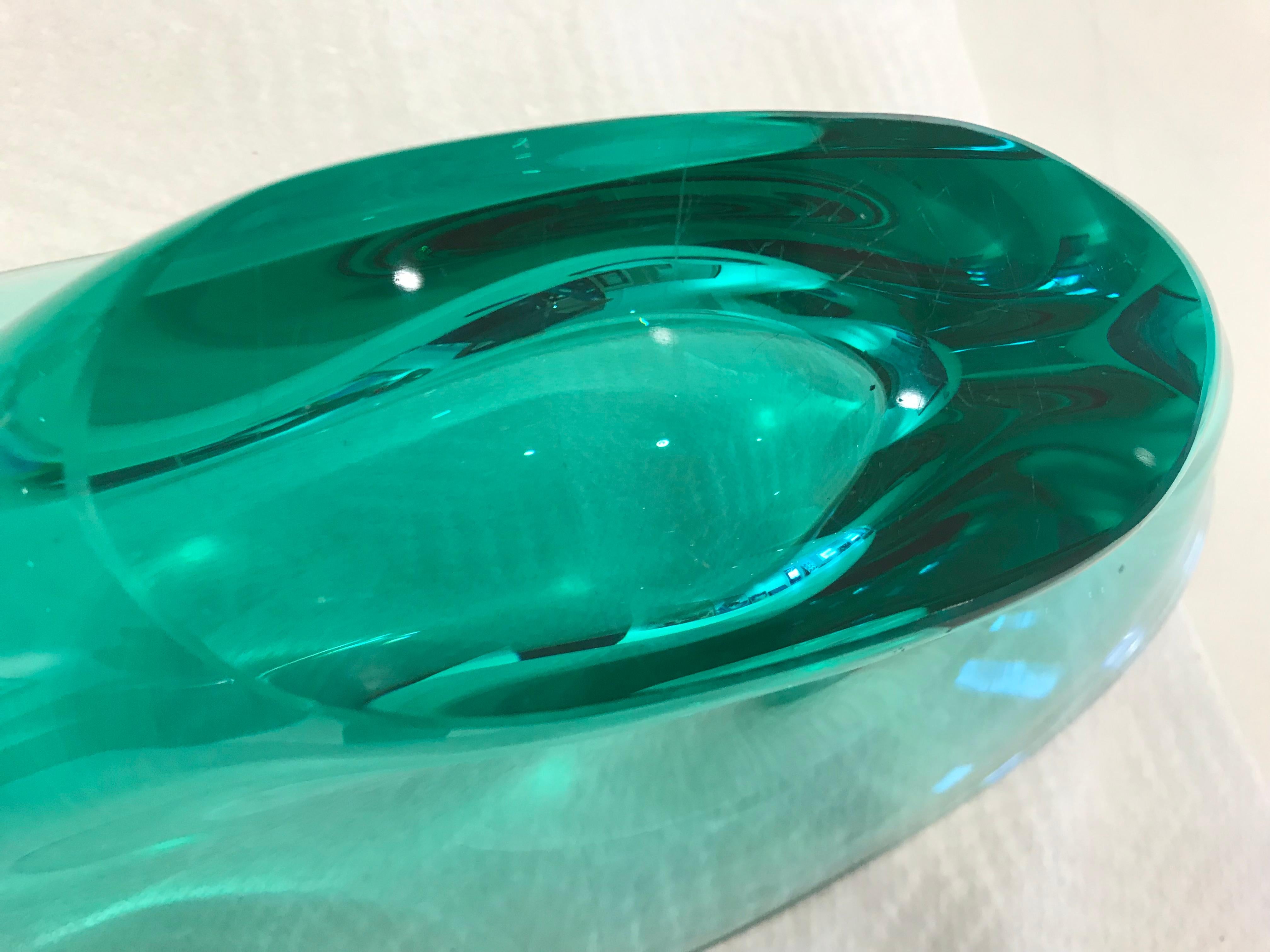Mid-20th Century Green Emerald Oval Glass Murano Bowl