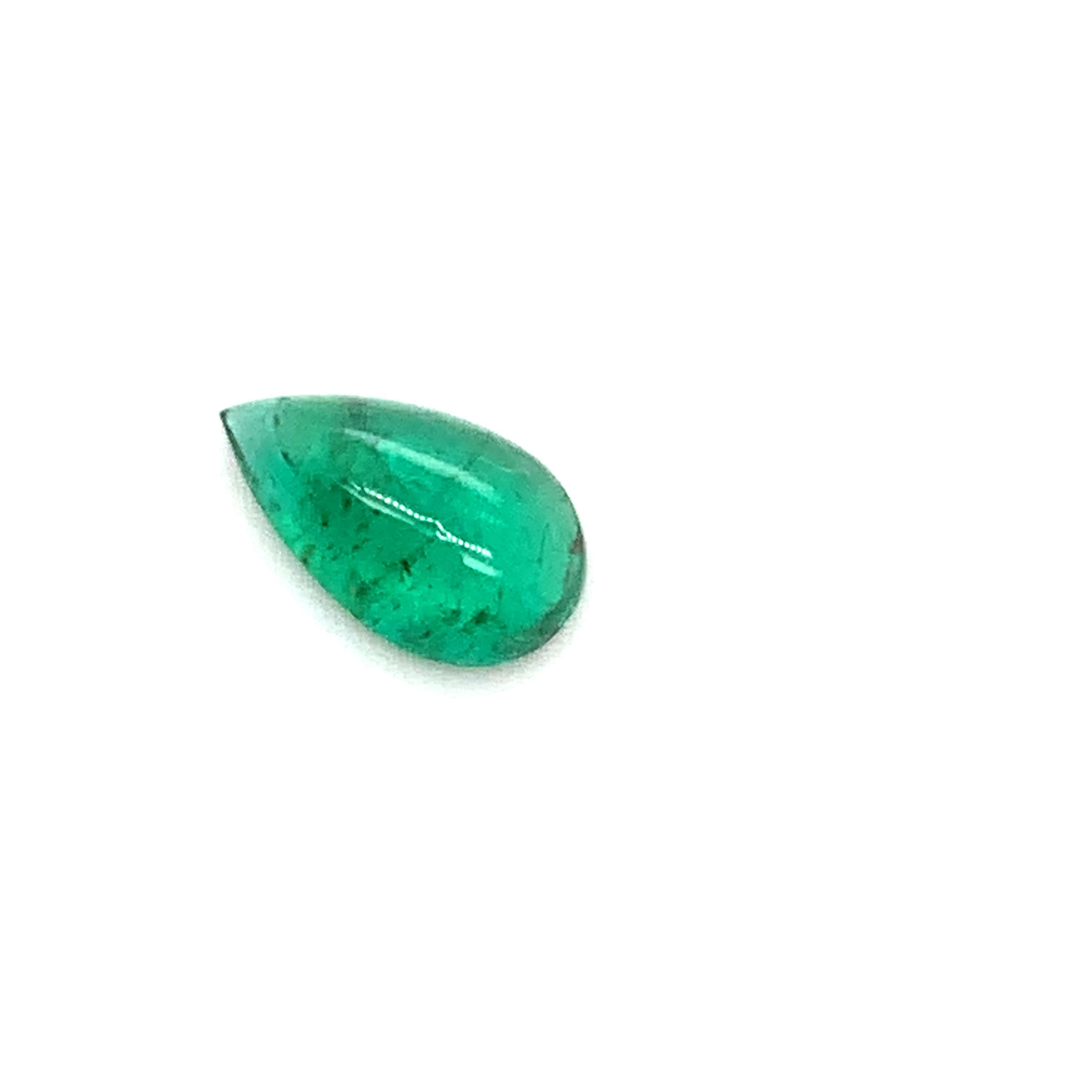 Green emerald soliatire drop pendant necklace 18k white gold In New Condition For Sale In London, GB