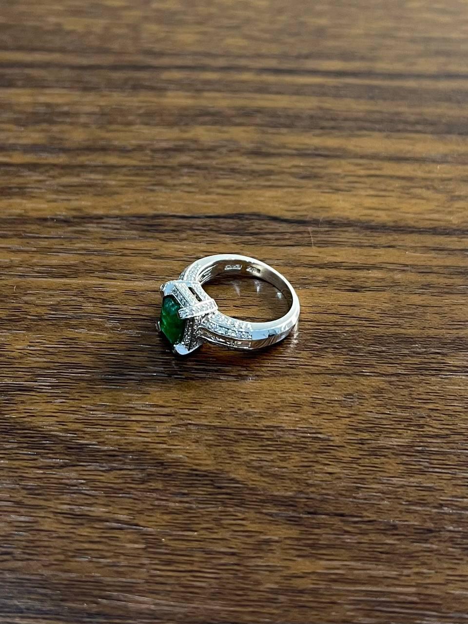 Green Emerald & White Diamonds Pave Set 14K White Gold Statement Unique Ring For Sale 2