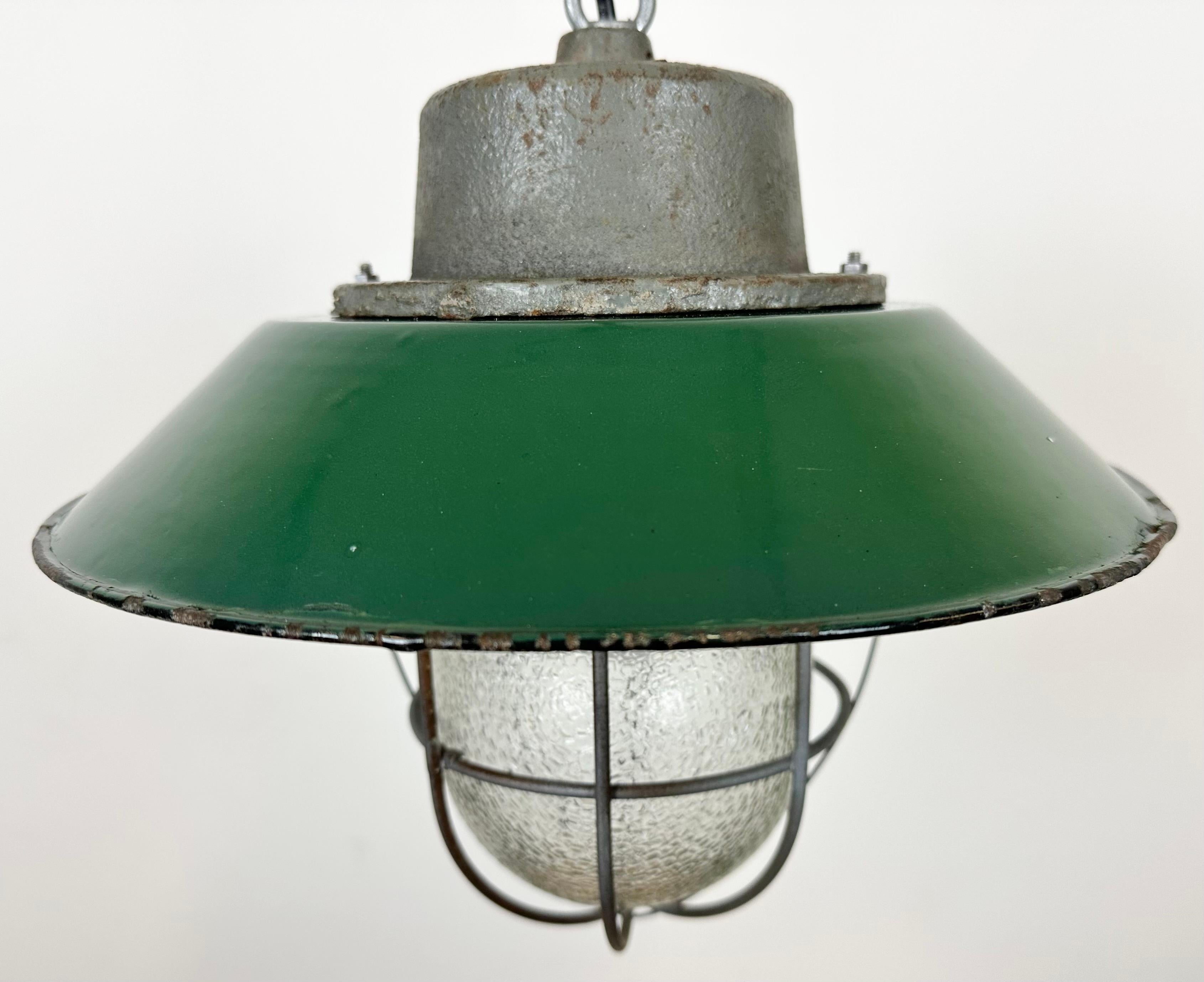 20th Century Green Enamel and Cast Iron Industrial Cage Pendant Light, 1960s For Sale