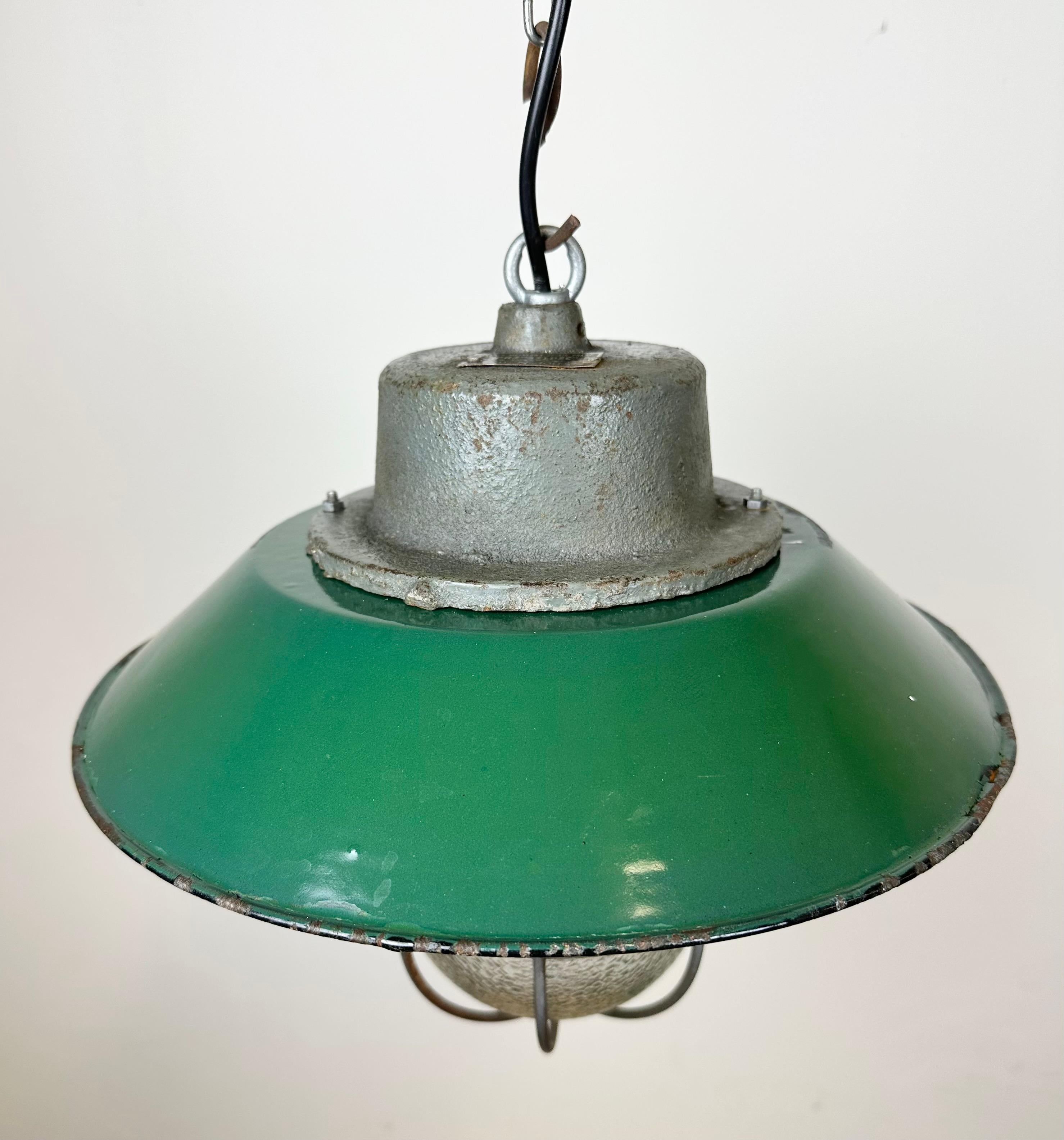 Green Enamel and Cast Iron Industrial Cage Pendant Light, 1960s For Sale 2