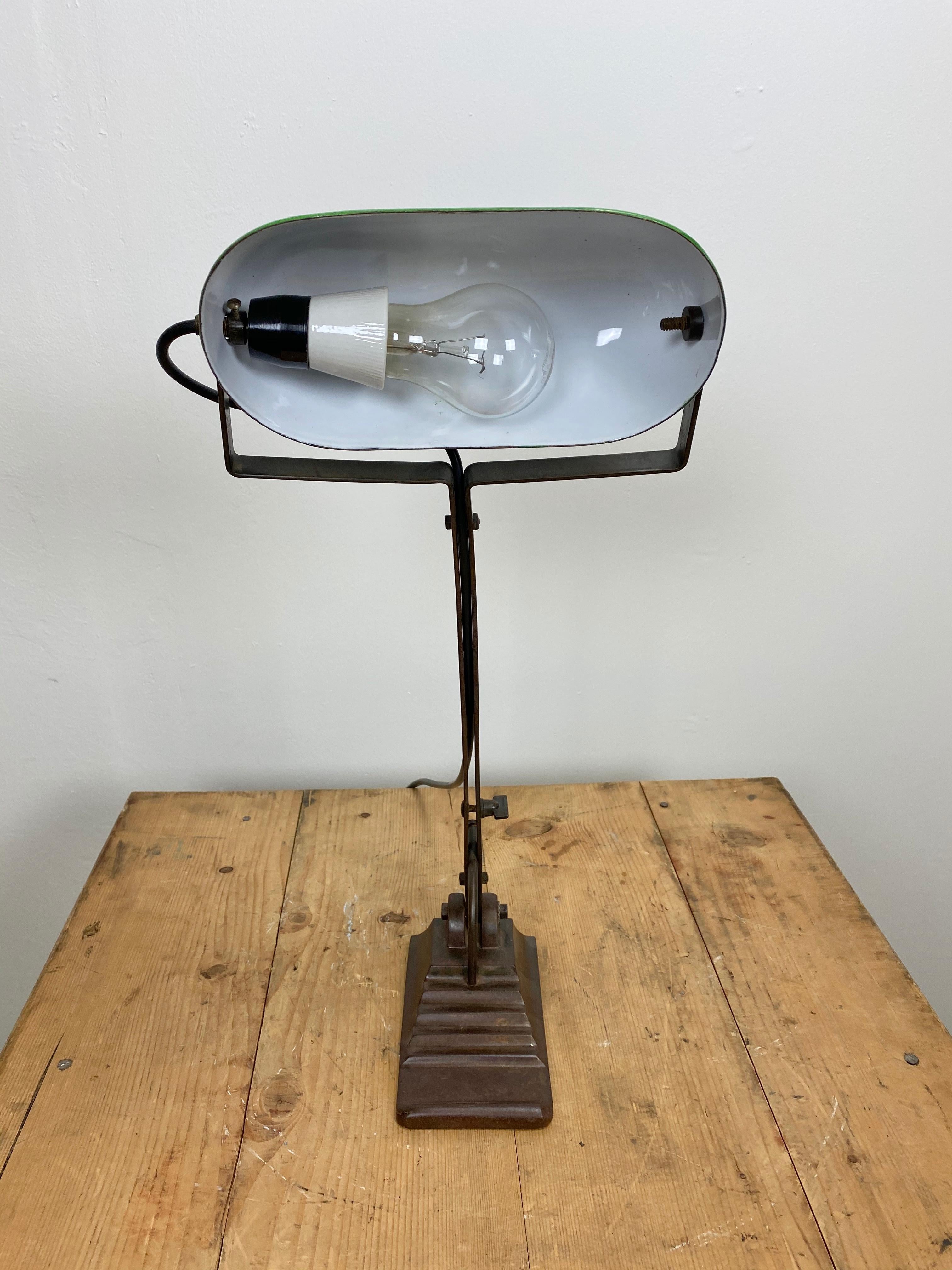 Green Enamel Bank Lamp, 1930s In Good Condition In Kojetice, CZ