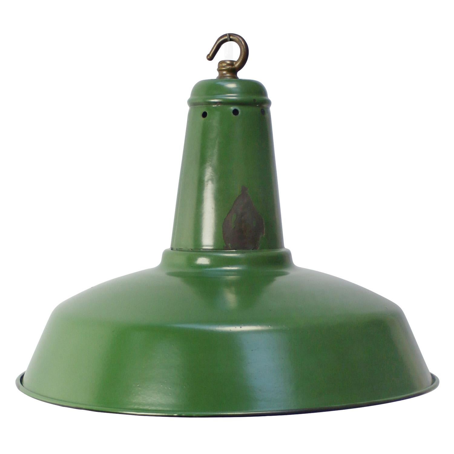 Grüne Emaille Französisch Vintage Industrial Pendelleuchten
