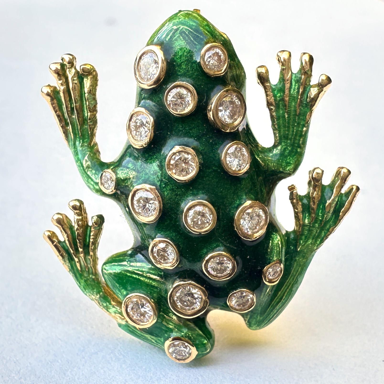 Froschbrosche aus grüner Emaille, CIRCA 1980, aus 18 Karat Gold mit 0,40 Karat Diamanten im Angebot 6