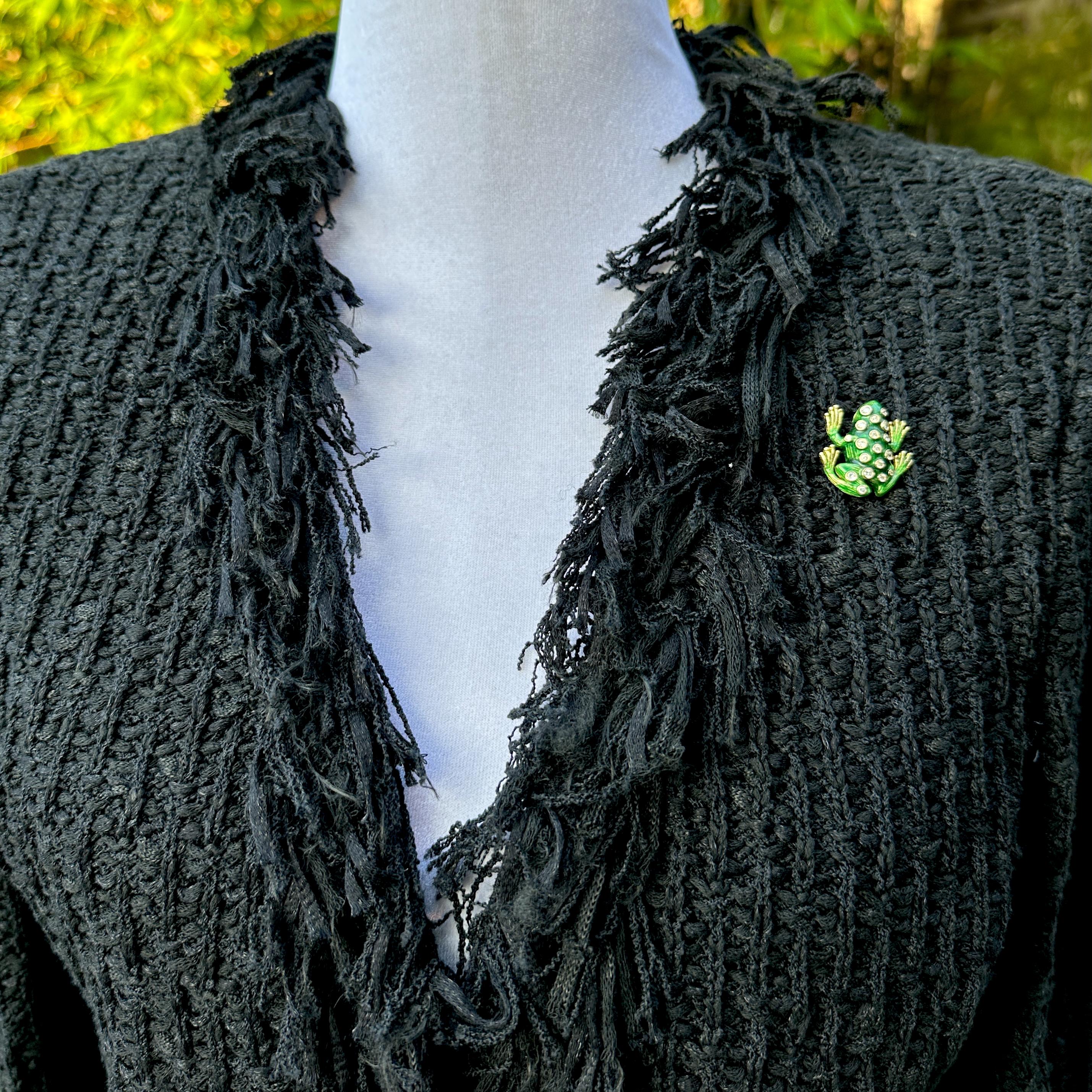 Froschbrosche aus grüner Emaille, CIRCA 1980, aus 18 Karat Gold mit 0,40 Karat Diamanten (Brillantschliff) im Angebot