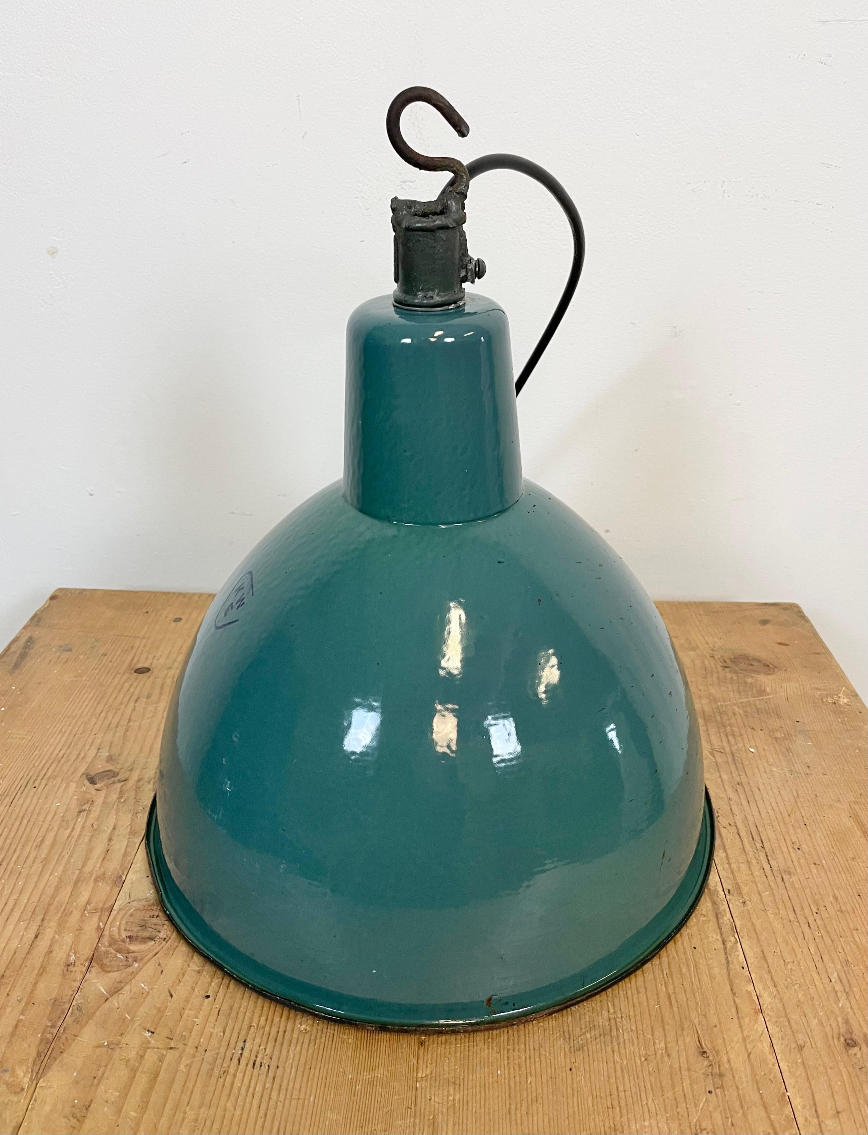 Green Enamel Industrial Pendant Lamp, 1960s 2