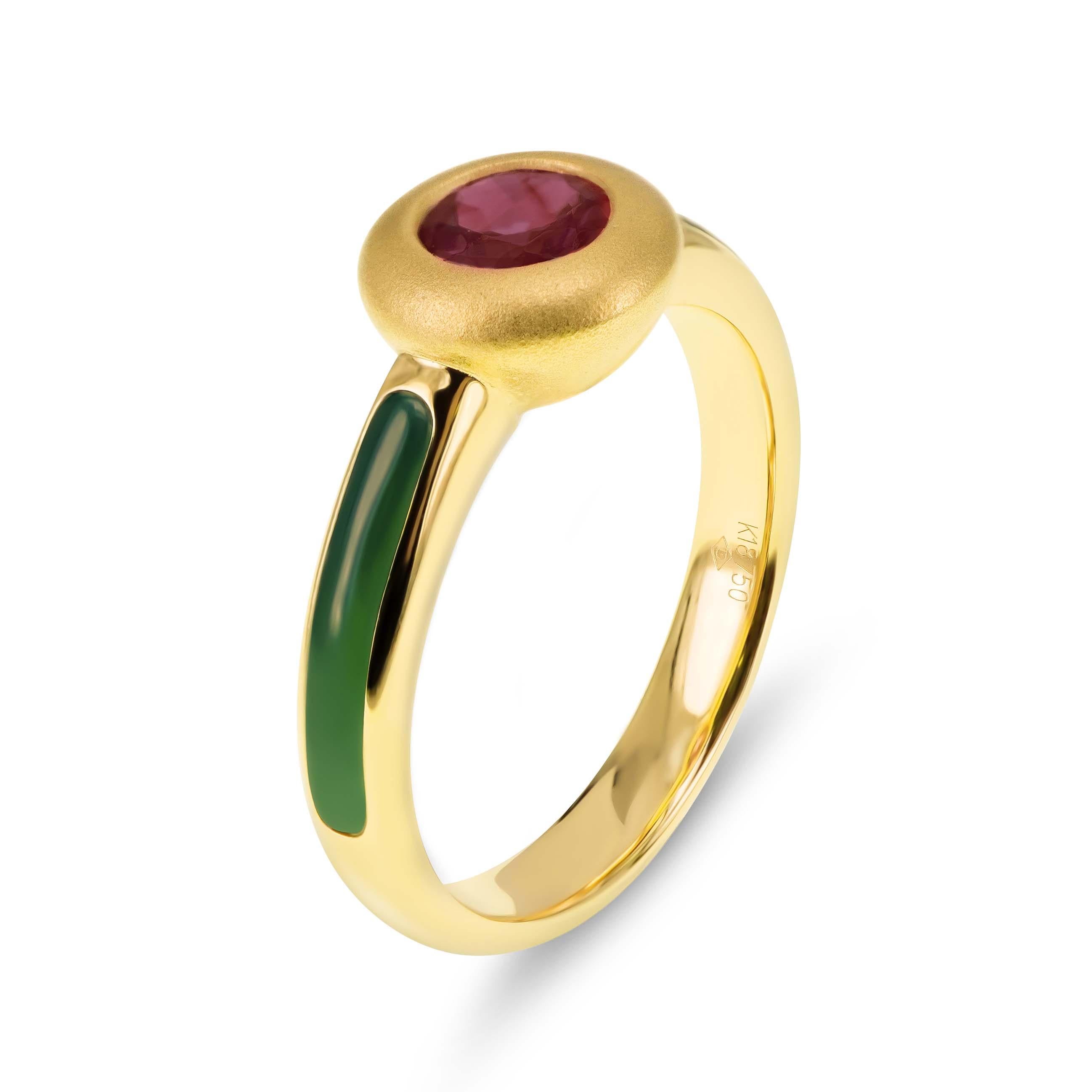 Round Cut Green Enamel & Round Brilliant Pink Tourmaline 18K Gold Young Ring For Sale