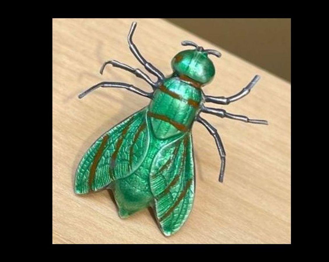 Simply Beautiful! Hand crafted Green Enamel Sterling Silver Fly Pin. Approx. 1