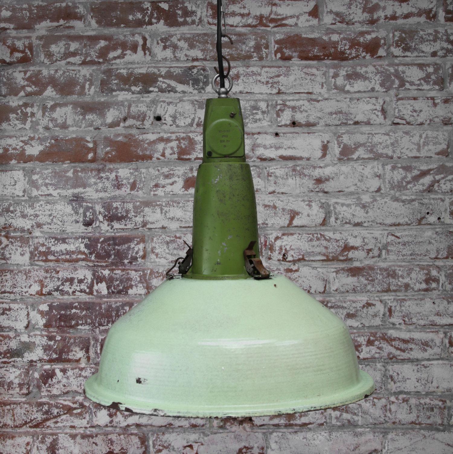 Cast Green Enamel Vintage Industrial Aluminum Top Pendant Lights