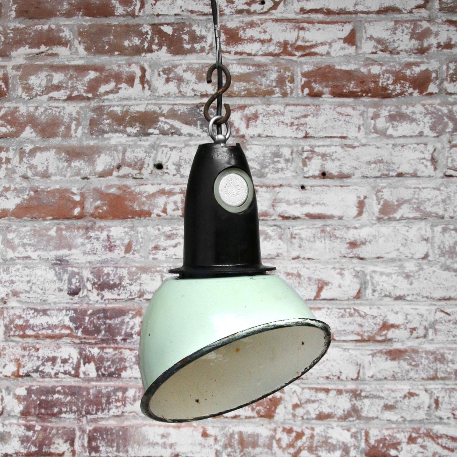 20th Century Green Enamel Vintage Industrial Bakelite Top Asymmetrical Pendant Lights