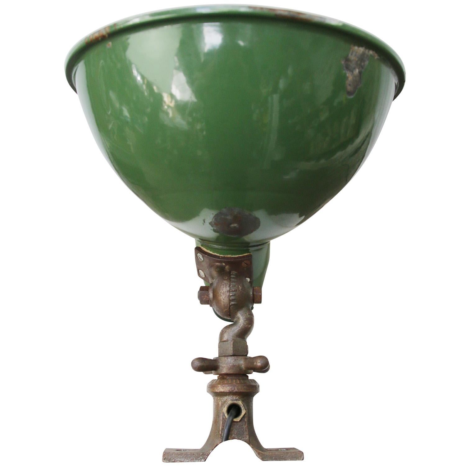 Green Enamel Vintage Industrial Cast Iron Scone Wall Light In Good Condition In Amsterdam, NL