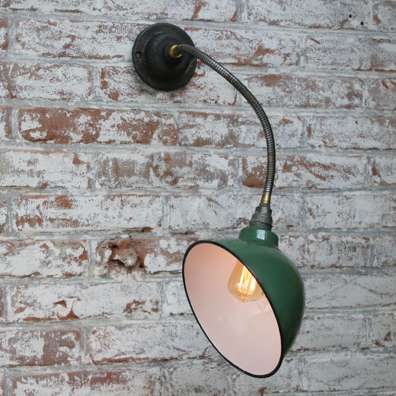 flexible wall lamp