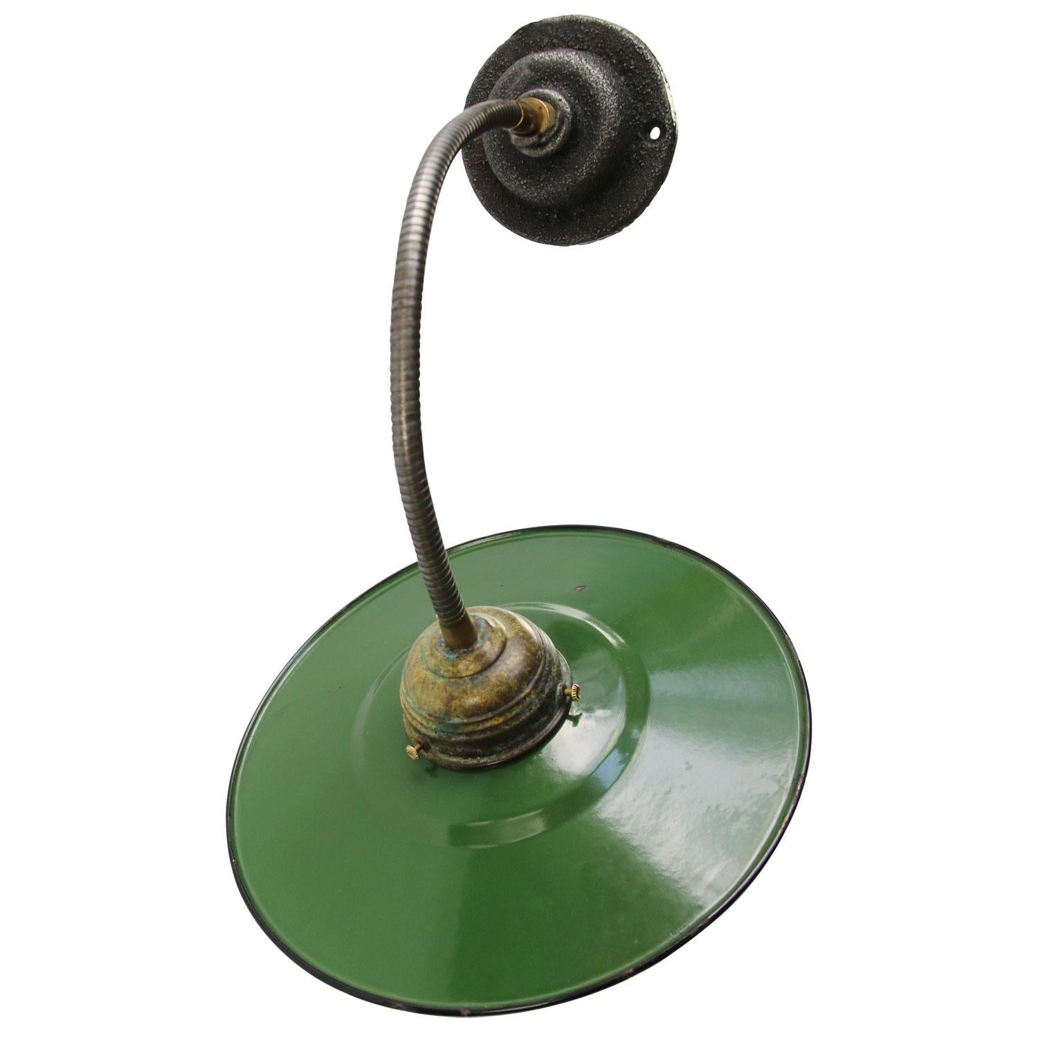Green Enamel Vintage Industrial Flexible Arm Wall Lights Scones In Good Condition For Sale In Amsterdam, NL