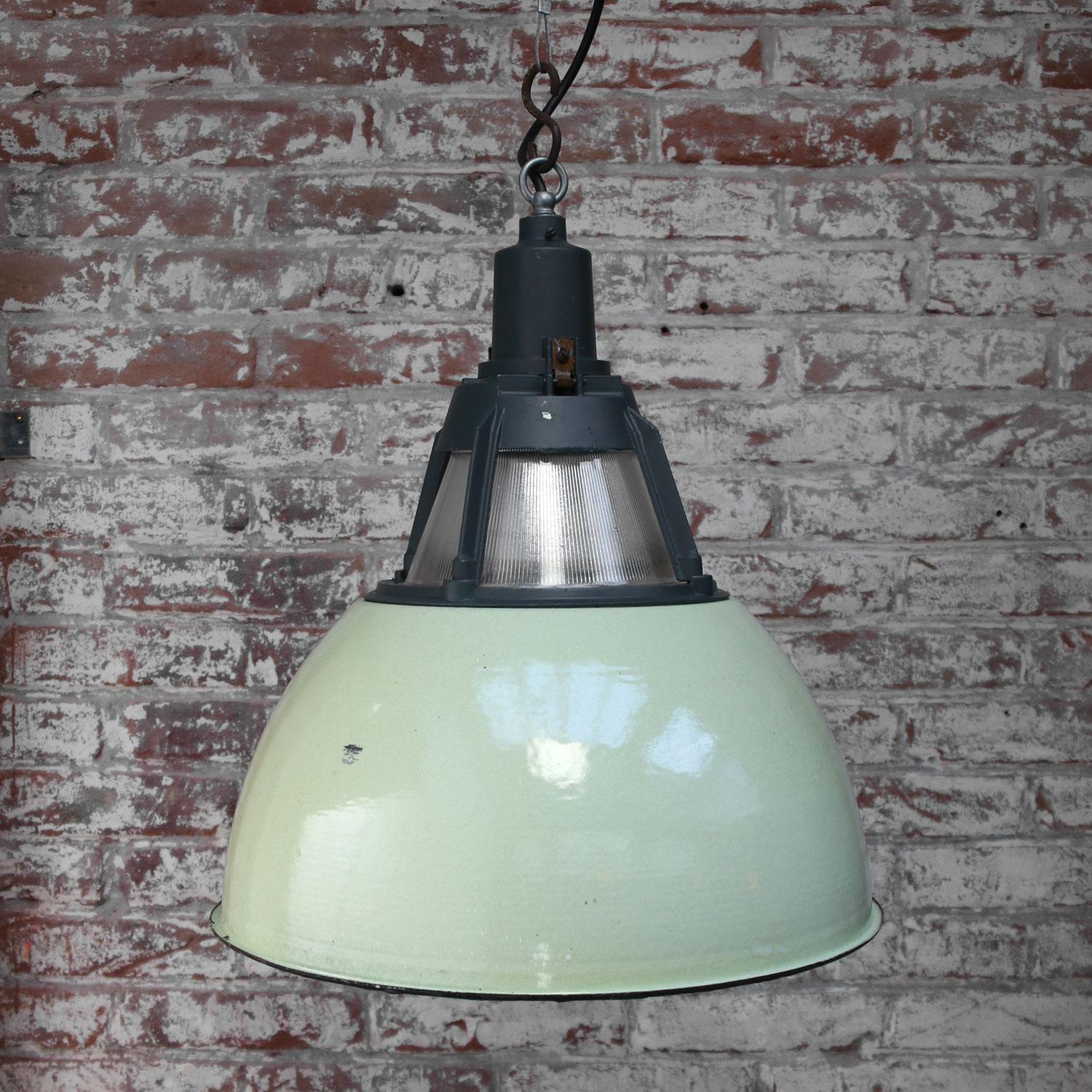 Green Enamel Vintage Industrial Holophane Glass Pendant Lights (5x) In Good Condition In Amsterdam, NL
