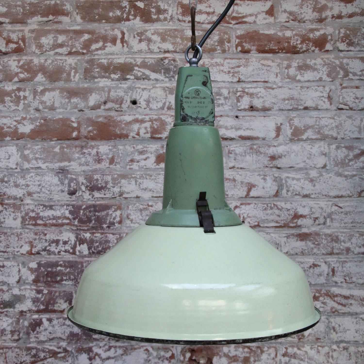Cast Green Enamel Vintage Industrial Pendant Lamp