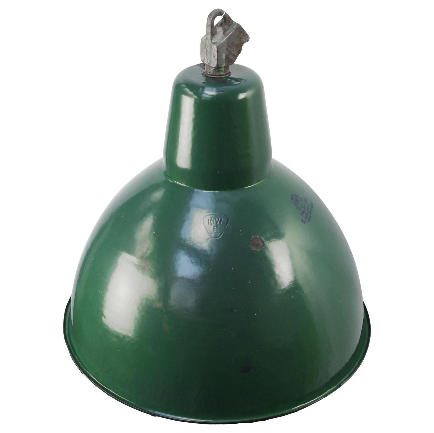 Industrial hanging light
green enamel white interior

Weight: 2.80 kg / 6.2 lb

Priced per individual item. All lamps have been made suitable by international standards for incandescent light bulbs, energy-efficient and LED bulbs. E26/E27 bulb