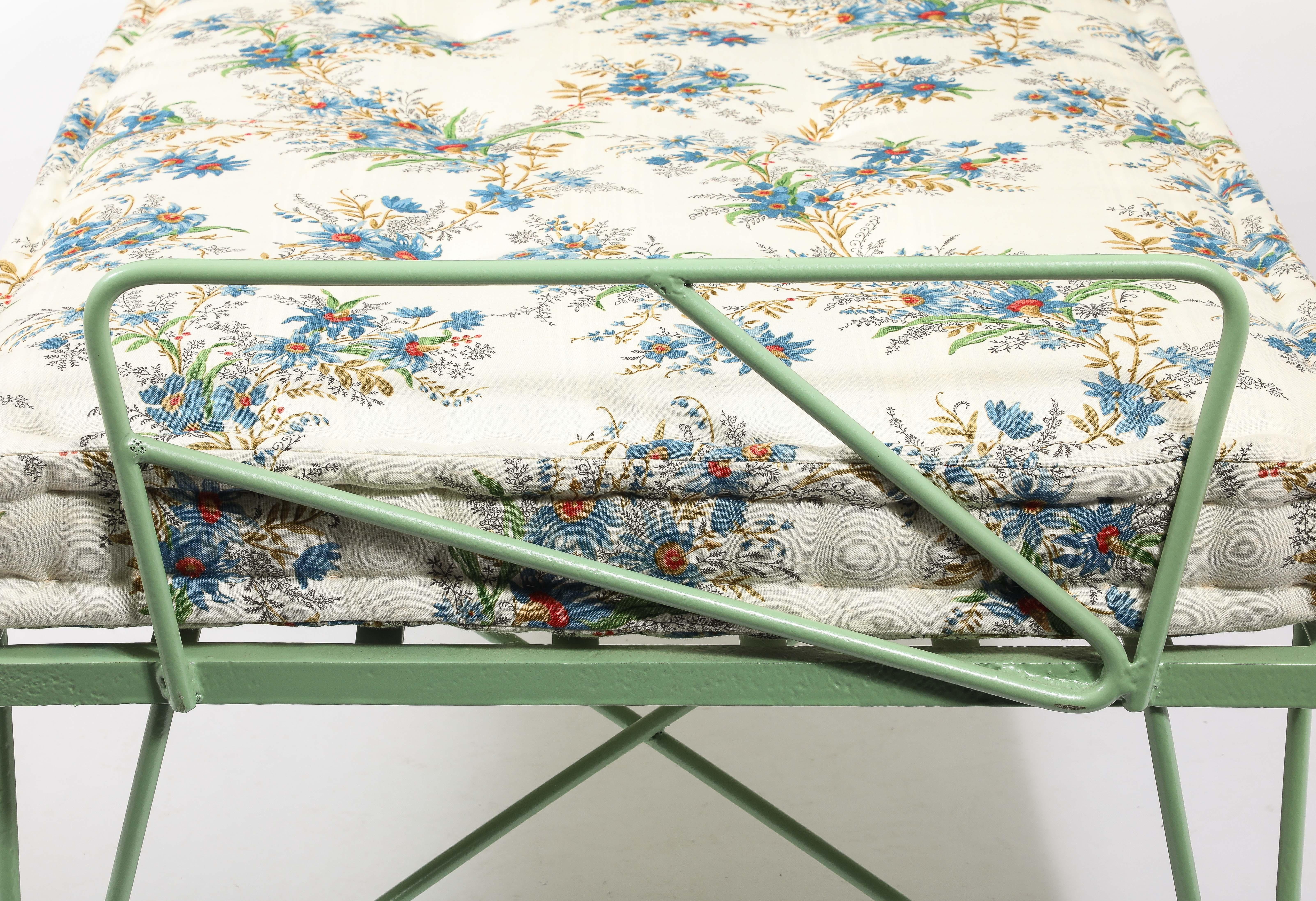 Green Enameled Daybed, France 1950's For Sale 7