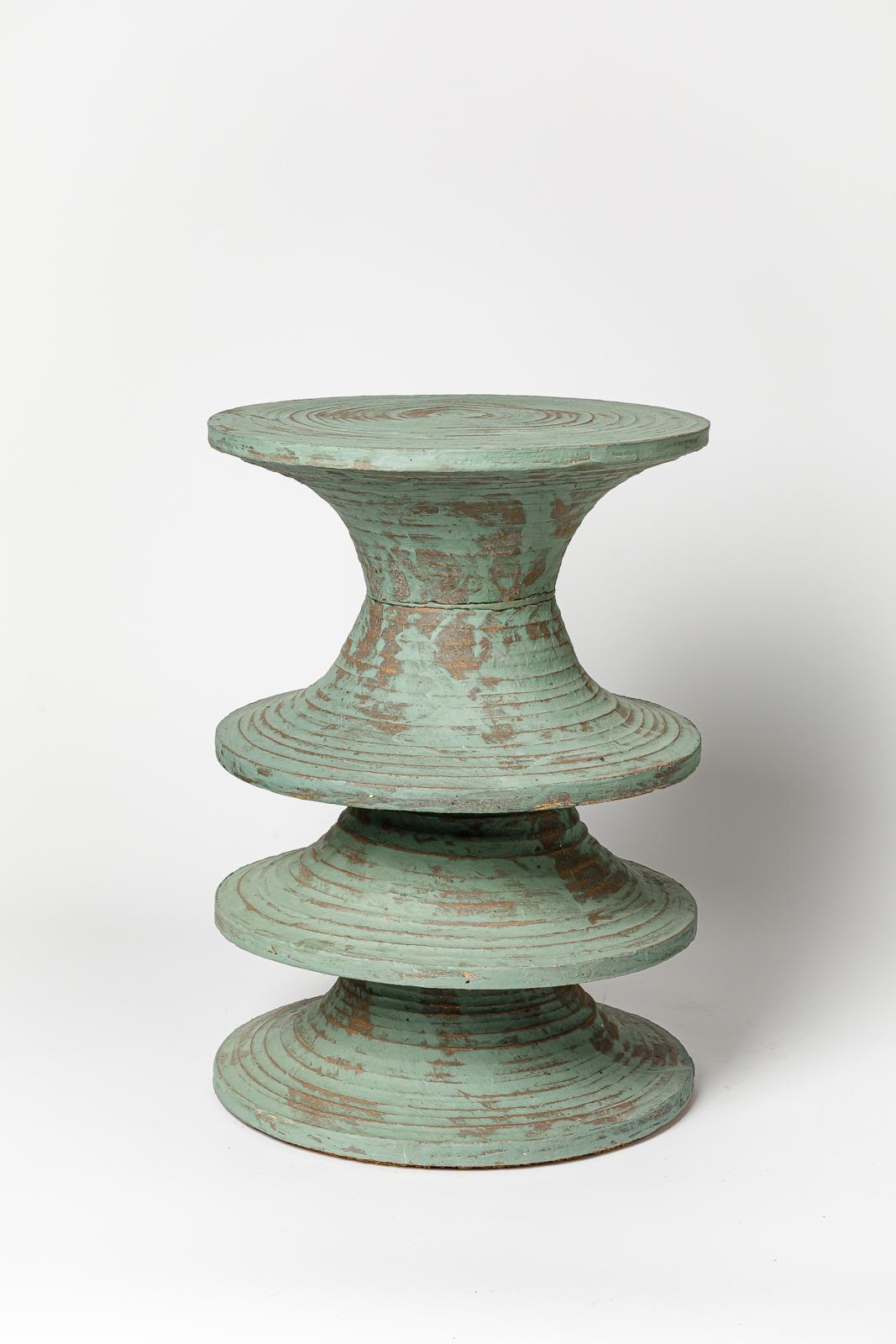 Green engobed stoneware stool by Mart Schrijvers.
Artist monogram at the base. 2023.
H : 18’ x 12.6’ inches.