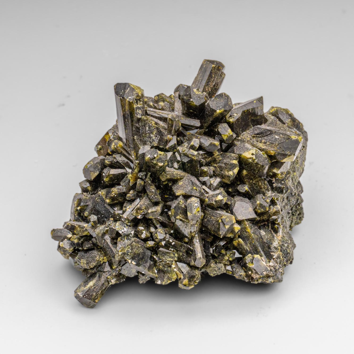 Racimo de Epidota Verde de Diakon, Kayes, Mali Siglo XXI y contemporáneo en venta