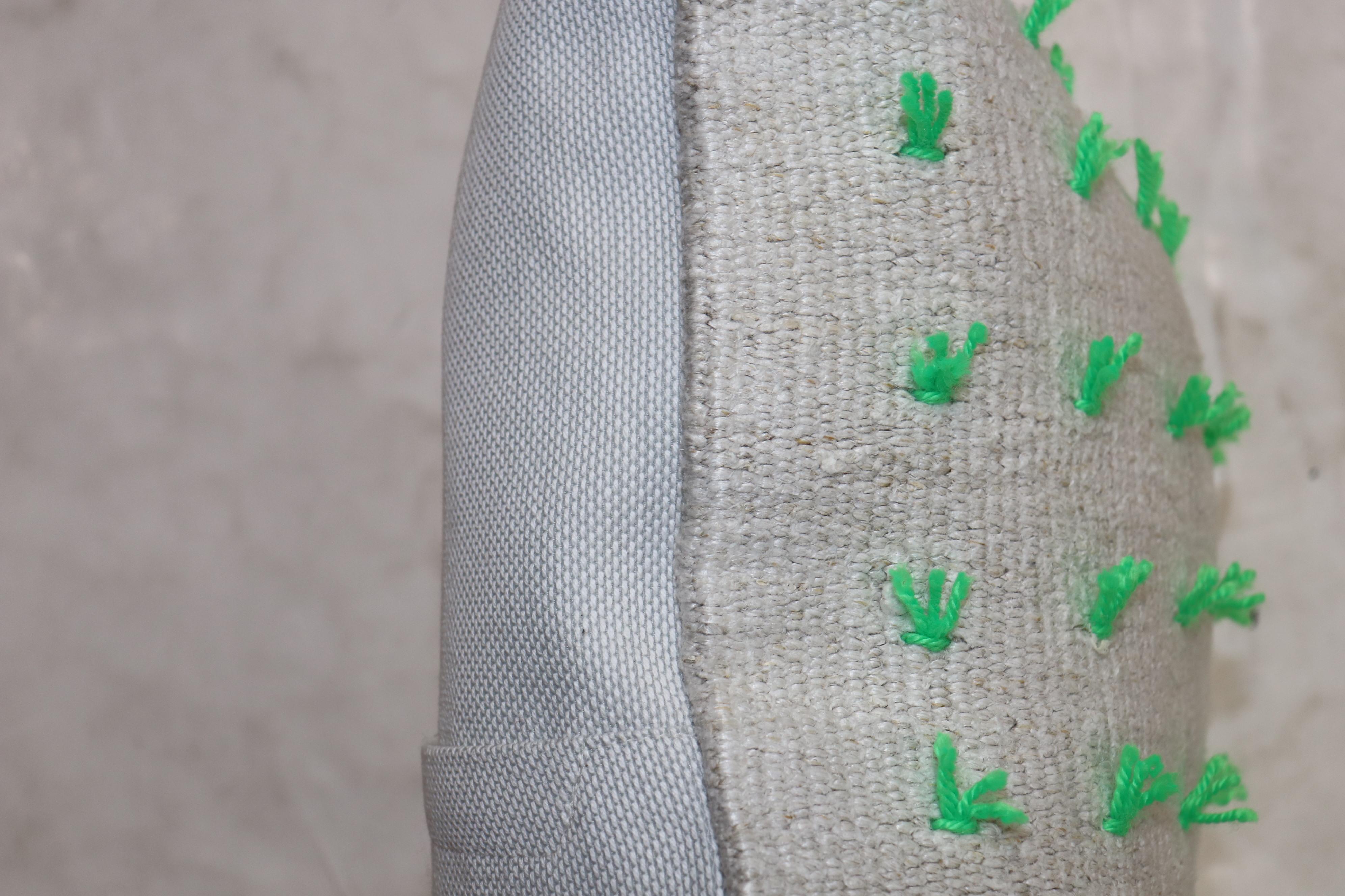 Bohemian Green Flaring Wool Modern Kilim Pillow For Sale