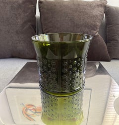 Vaso verde "Flora" disegnato da Olle Alberius per Orrefors, Svezia