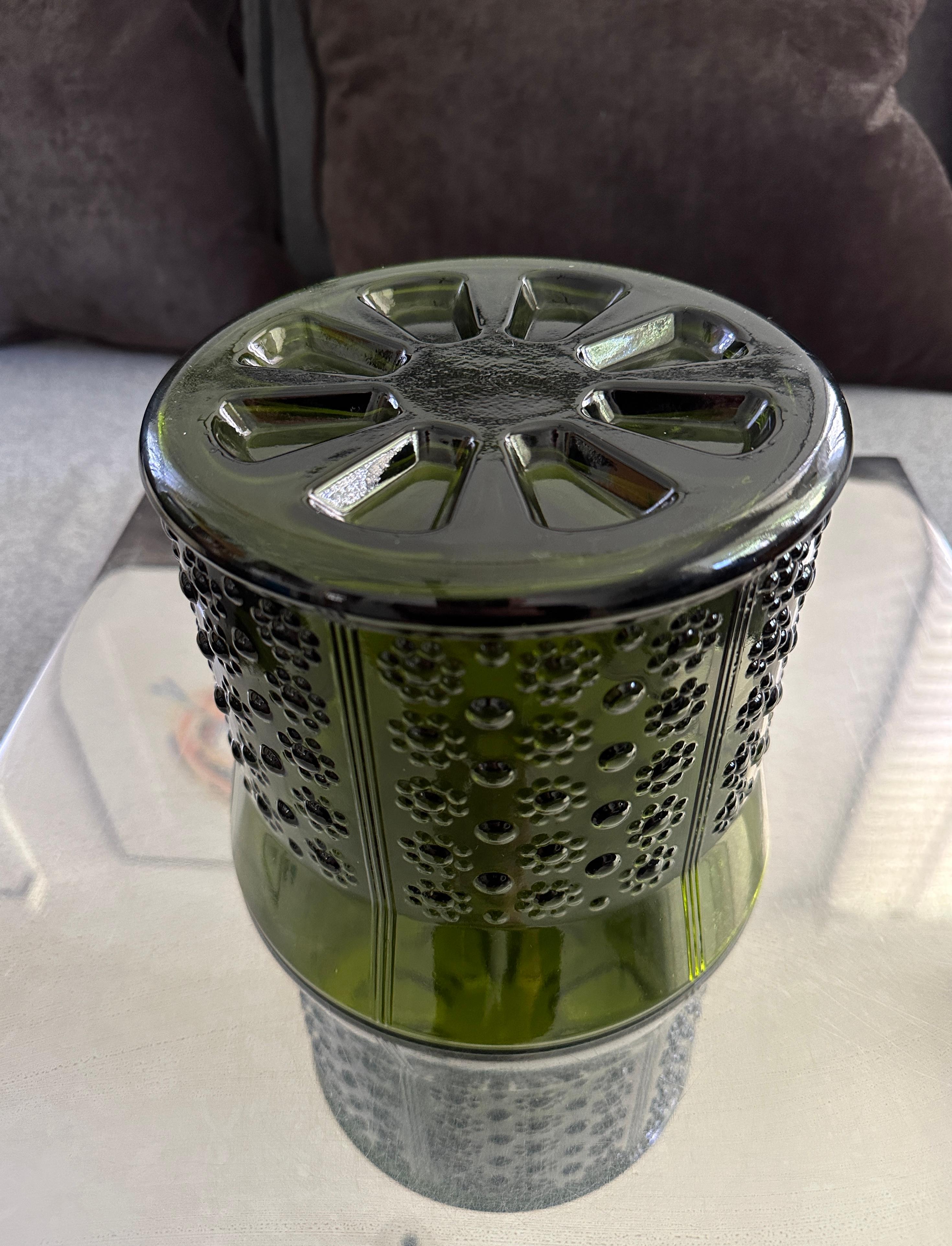 Vase Flora conçu par Olle Alberius pour Orrefors, Suède Bon état - En vente à Doraville, GA