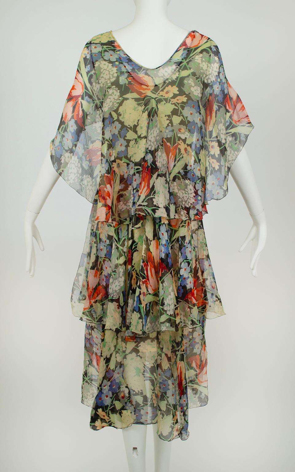 Green Floral Chiffon Sleeveless Handkerchief Dress w Flutter Capelet – XS, 1920s In Good Condition For Sale In Tucson, AZ