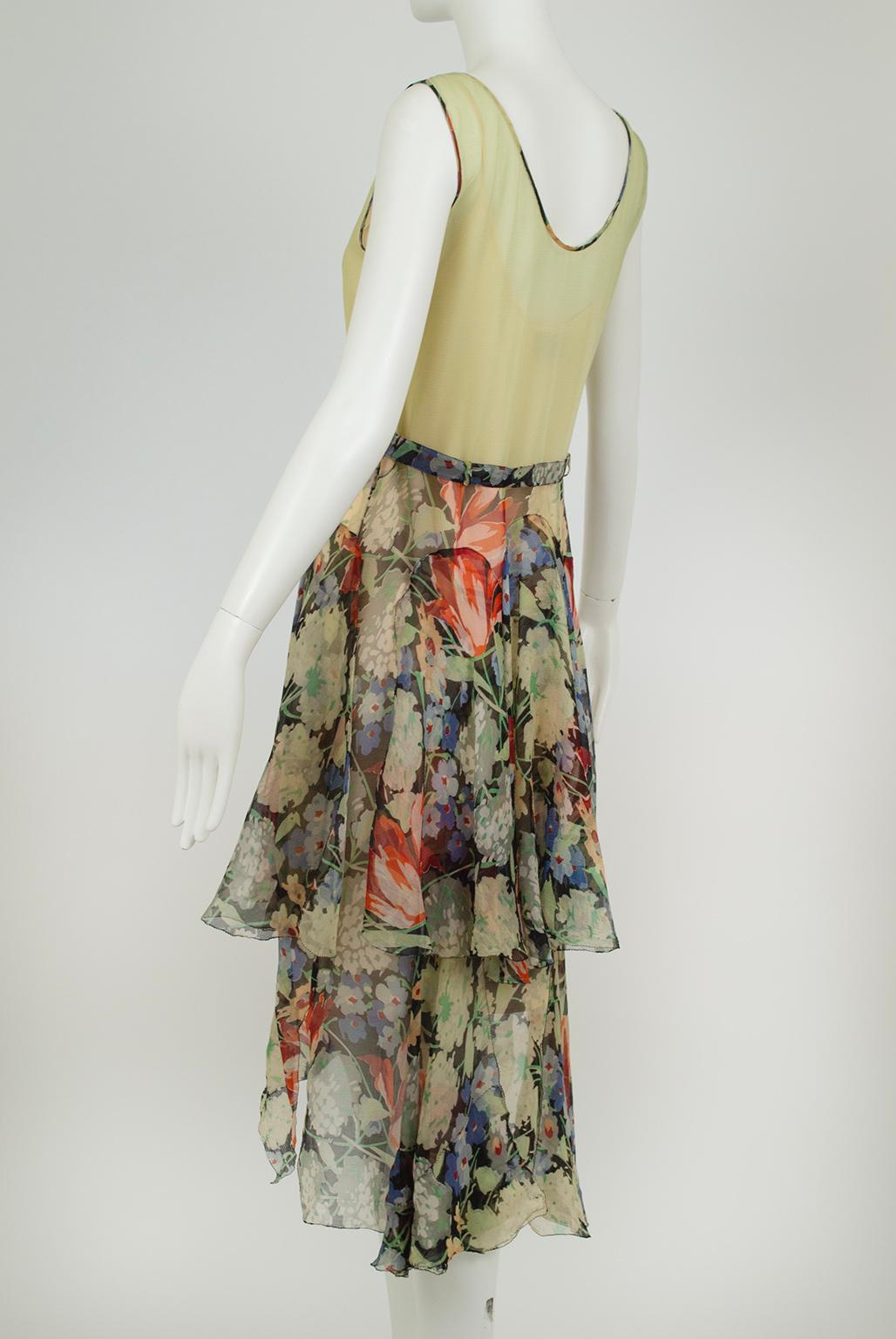 Green Floral Chiffon Sleeveless Handkerchief Dress w Flutter Capelet – XS, 1920s For Sale 5