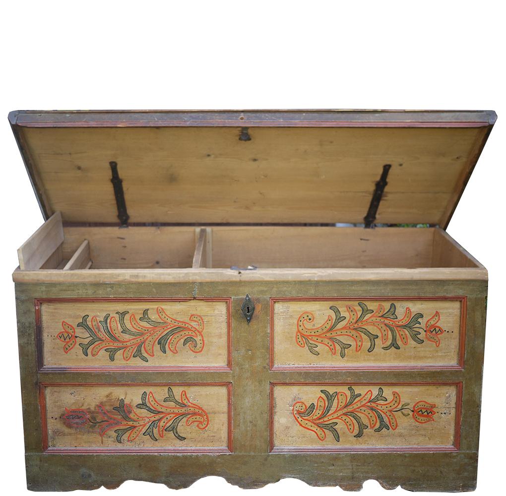 Folk Art Green Floral Painted Blanket Chest, Italy, 1810