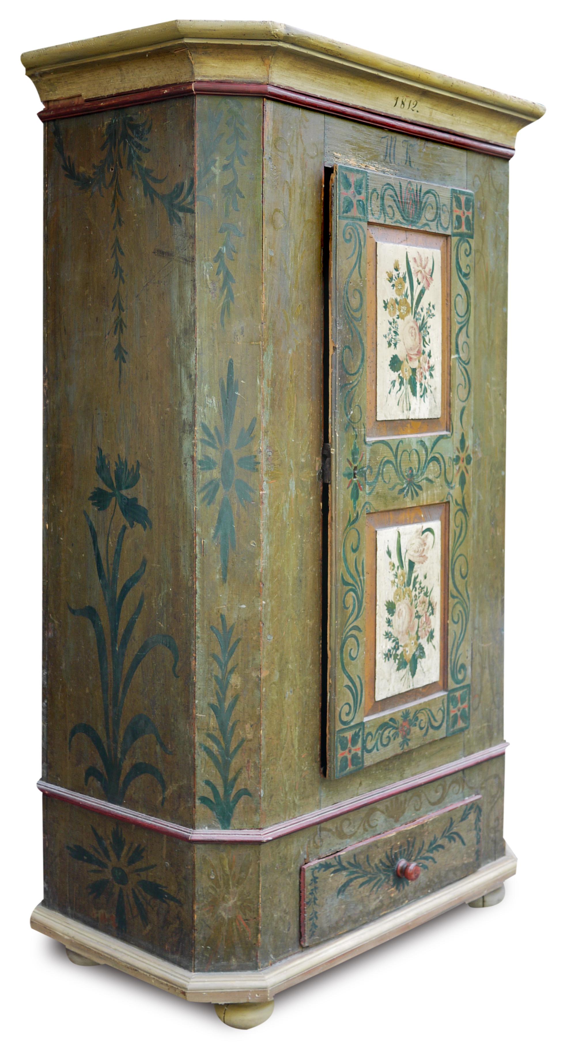 Tyrolean painted wardrobe dated 1812
COD: A171
H. 176 - L. 96 (113 to the frames) - P.48 (54 to the frames)

Alpine painted wardrobe with one door, with drawer, in fir wood entirely painted in dark green color.
The two door panels are decorated