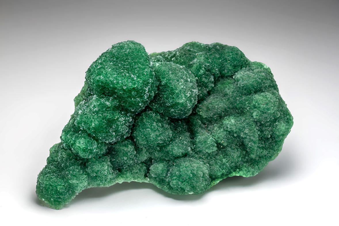 Green Fluorite from Taolin Mine, Linxiang, Hunan, China In New Condition For Sale In New York, NY