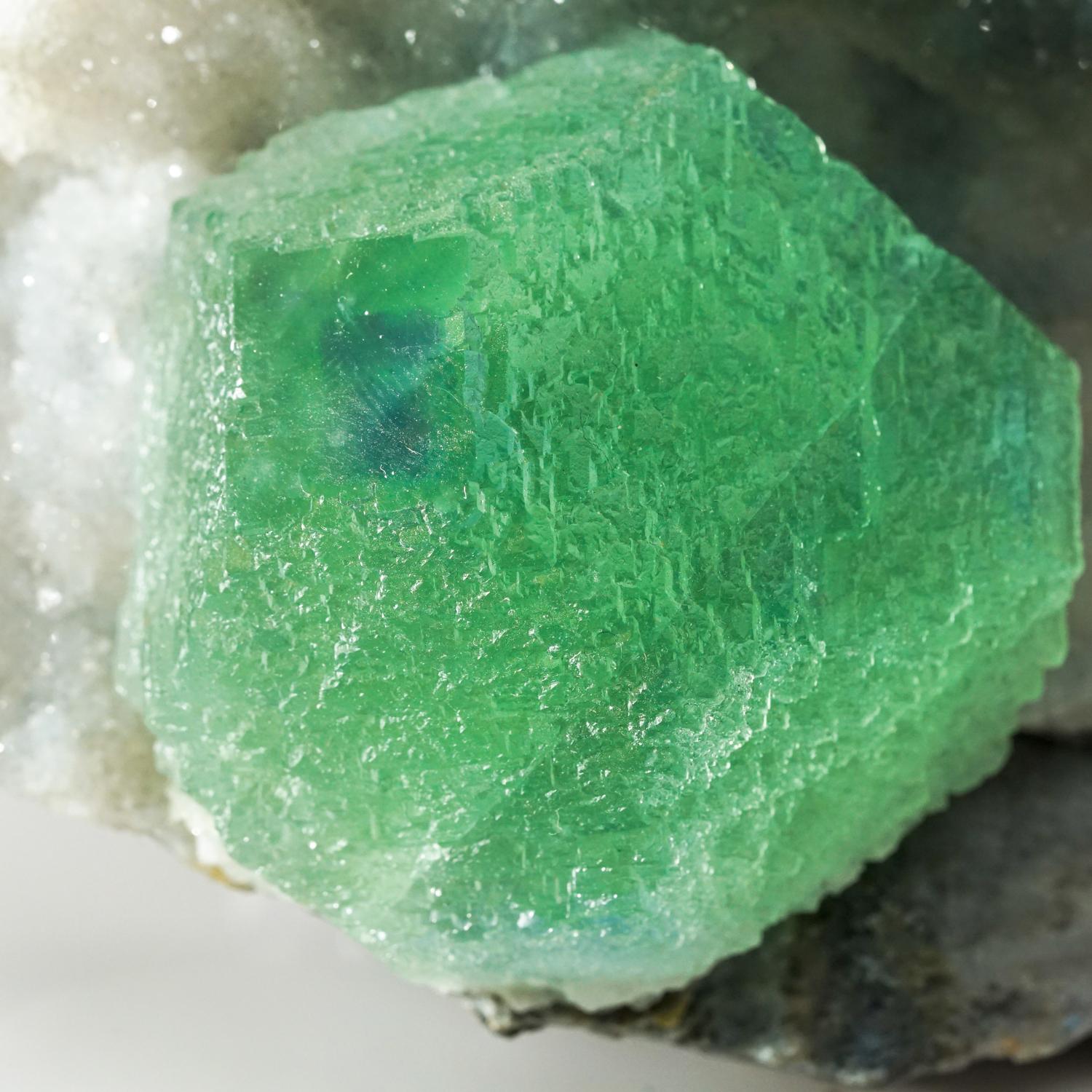 Contemporary Green Fluorite on Quartz Matrix from from Ruyuan, Lechang, Guandong, China (2.5  For Sale