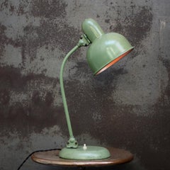 Lampada da scrivania in metallo in stile Bauhaus, marca francese ManuFrance, verde, 1950 circa