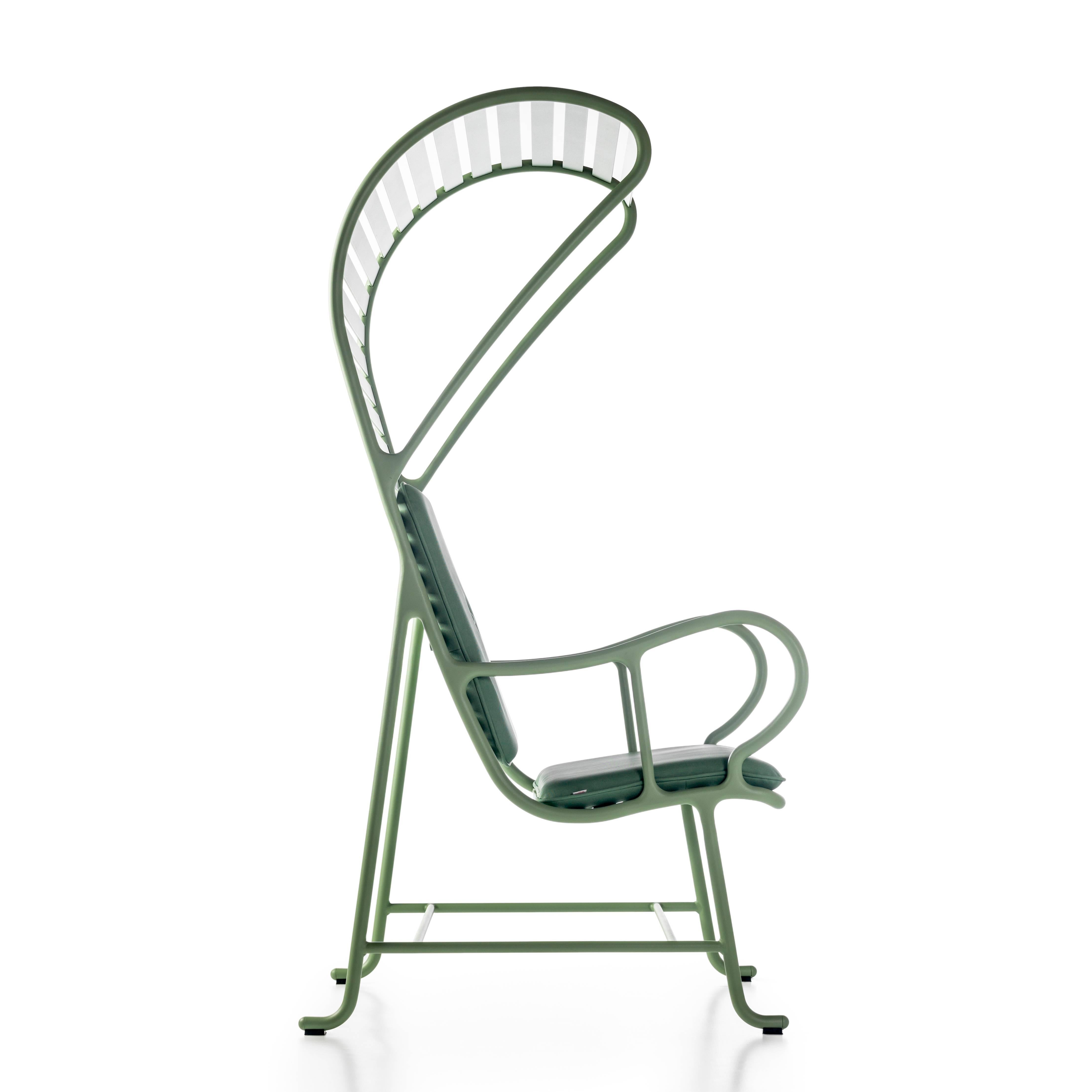 Espagnol Fauteuil Gardenias vert avec pergola, extérieur par Jaime Hayon en vente