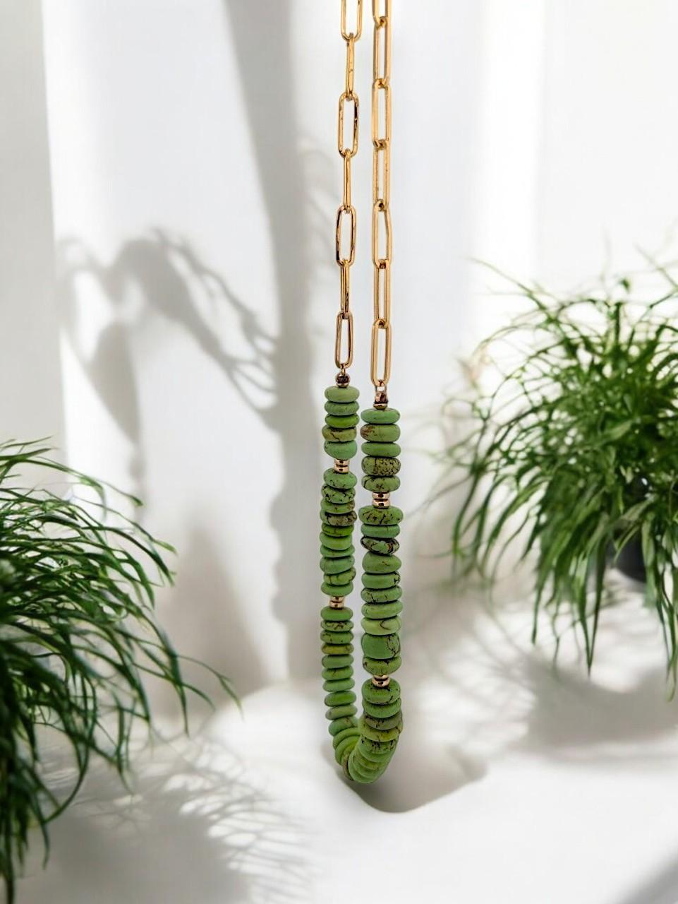 Elara  14k Yellow Gold Paperclip Chain with Gaspeite Beads – 18