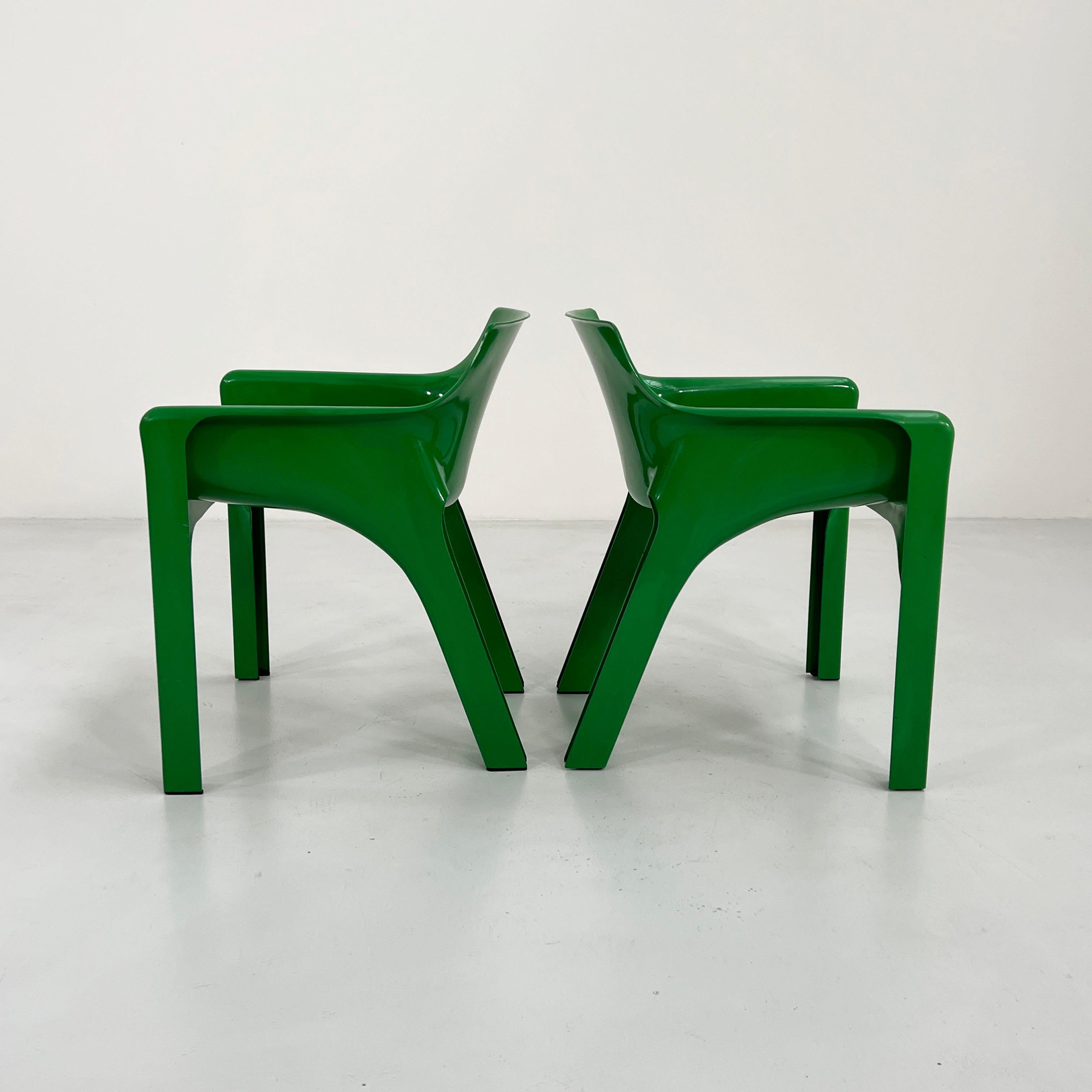 Green Gaudi Chair by Vico Magistretti for Artemide, 1970s In Good Condition In Ixelles, Bruxelles