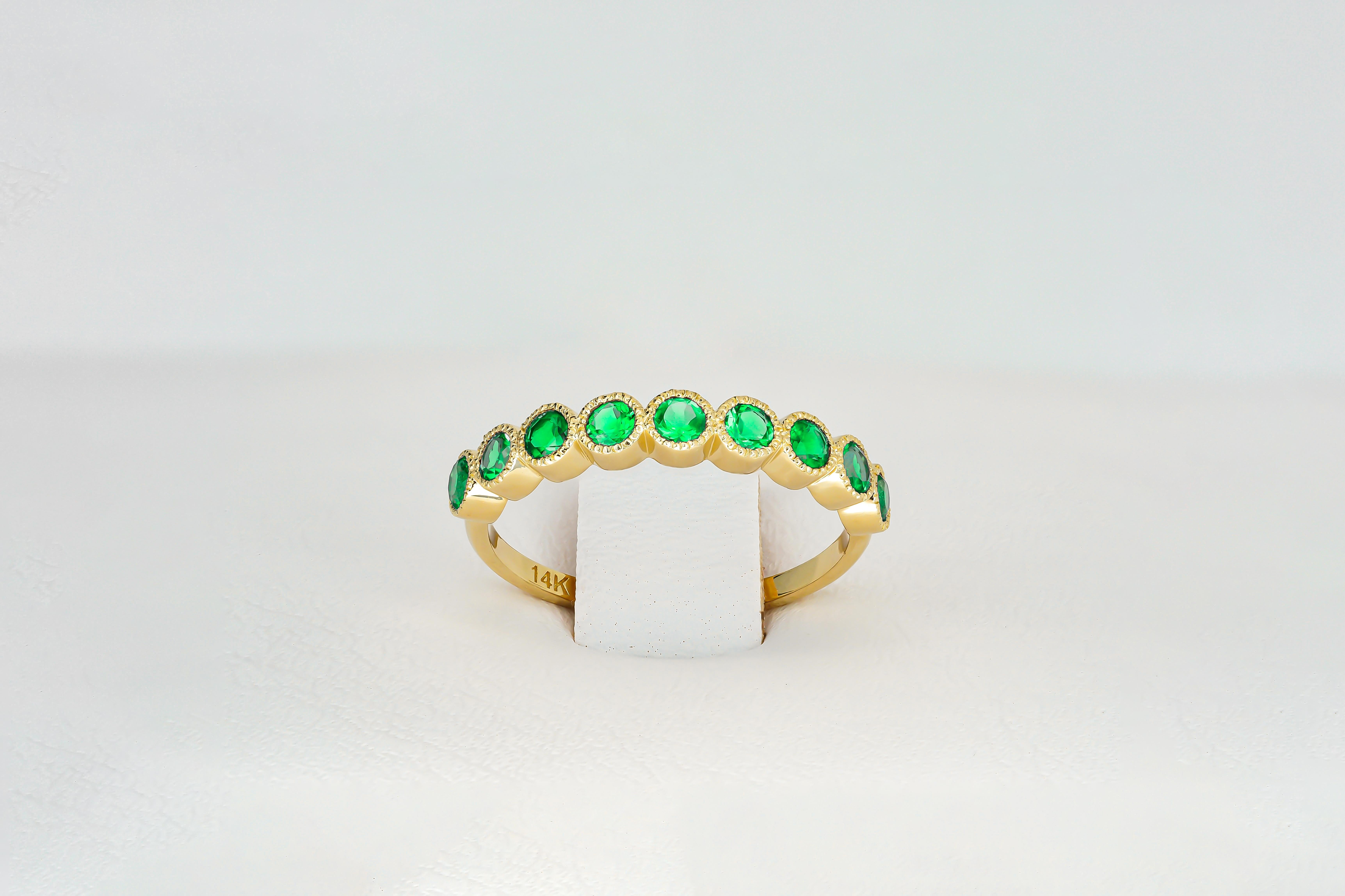 Round Cut Green gem half eternity 14k gold ring. For Sale