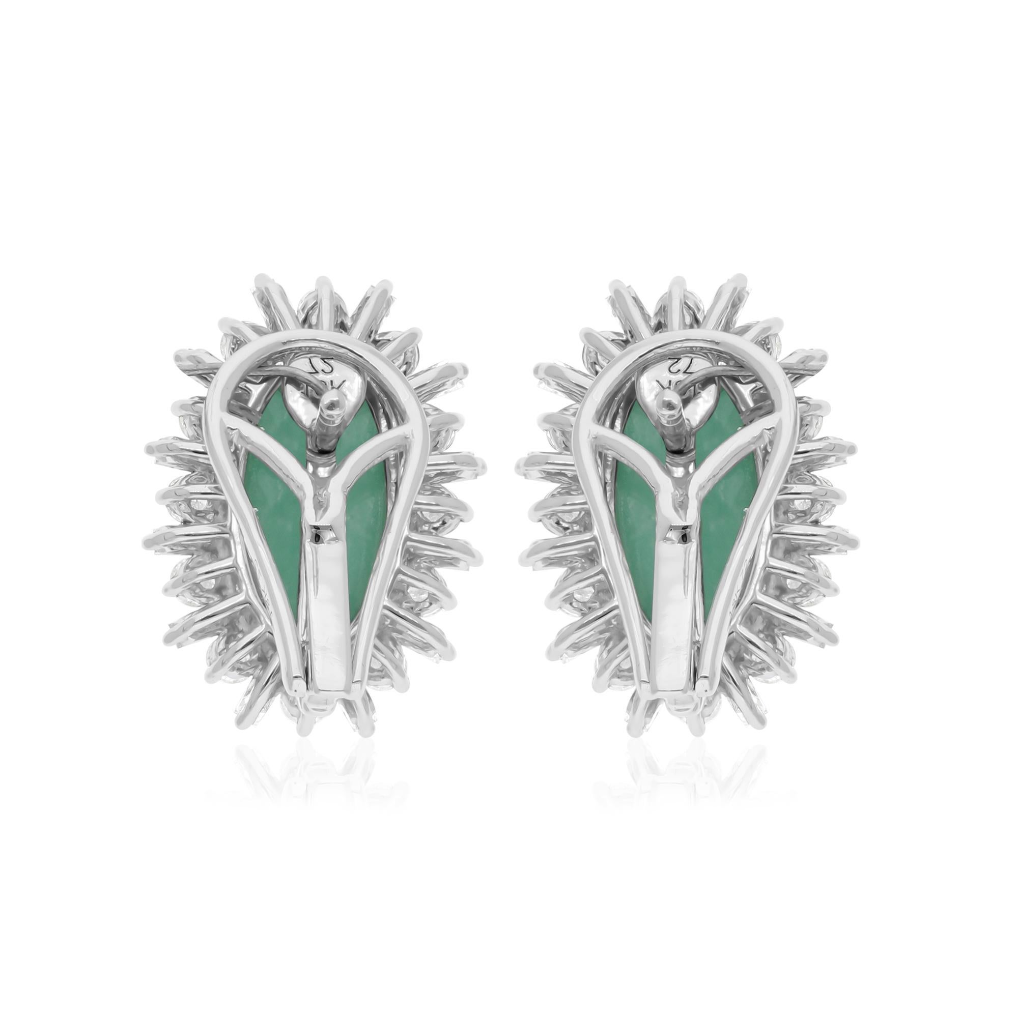 Orecchini con gemme verdi SI/H Baguette Diamond Oro bianco 14 carati Gioielli di pregio In condizioni Nuovo in vendita a Diera, Dubai