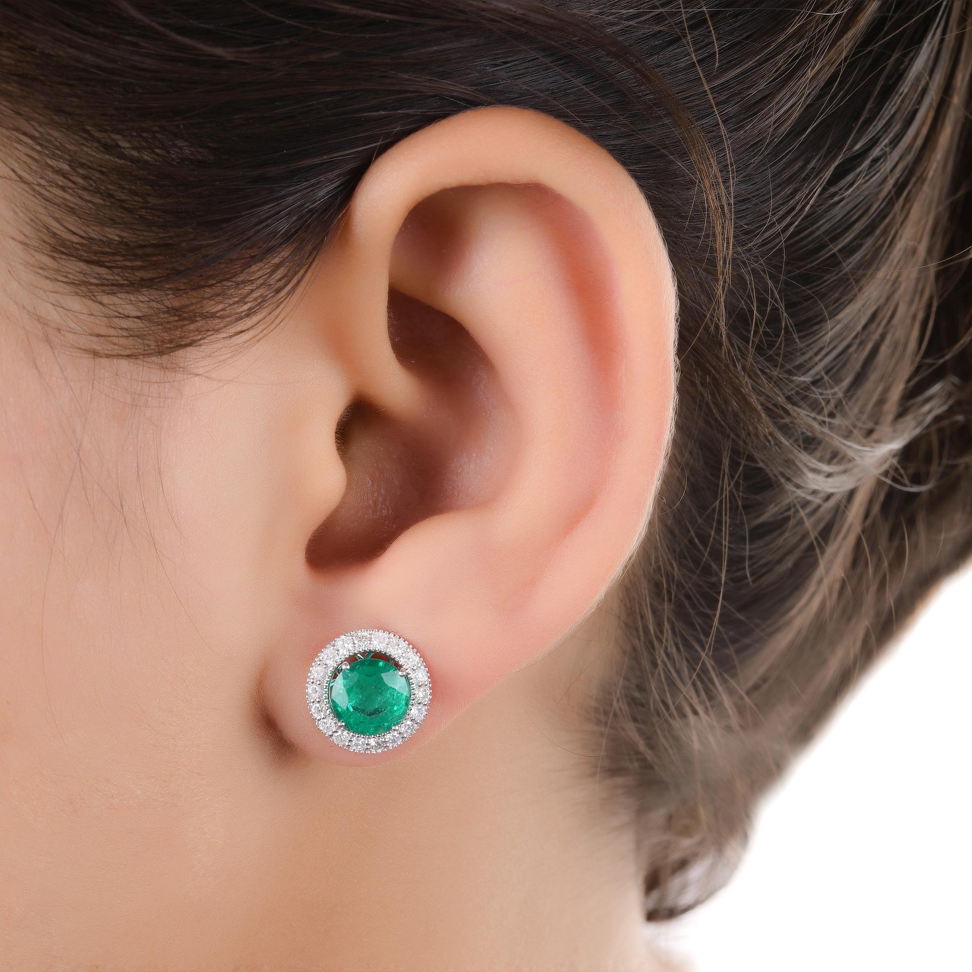 Round Cut Green Gemstone Earrings SI/H Round Brilliant Cut Diamond 14 Karat White Gold For Sale