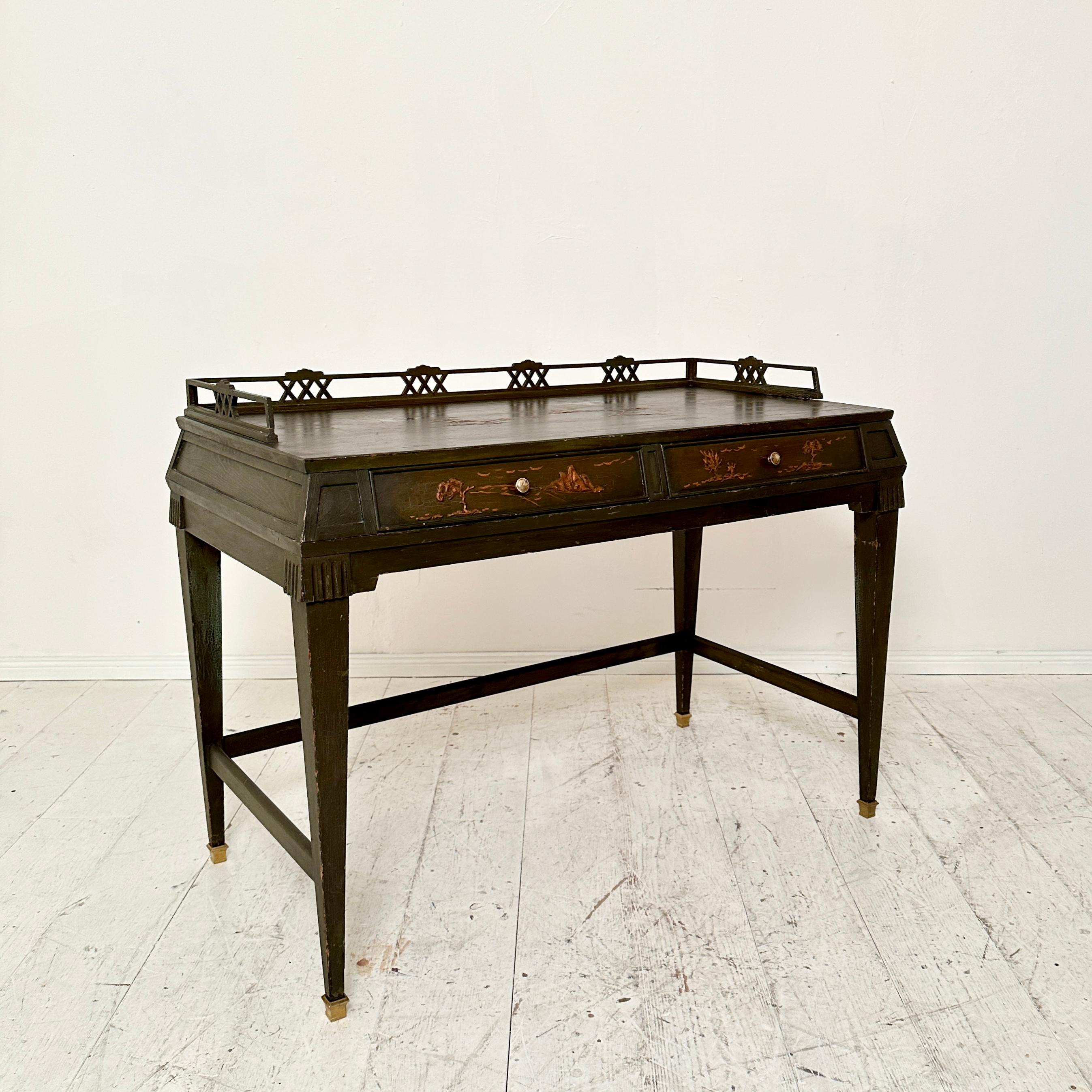 Green German Art Deco Chinoiserie Desk with 2 Drawers and tapered Legs, 1920s In Good Condition In Berlin, DE