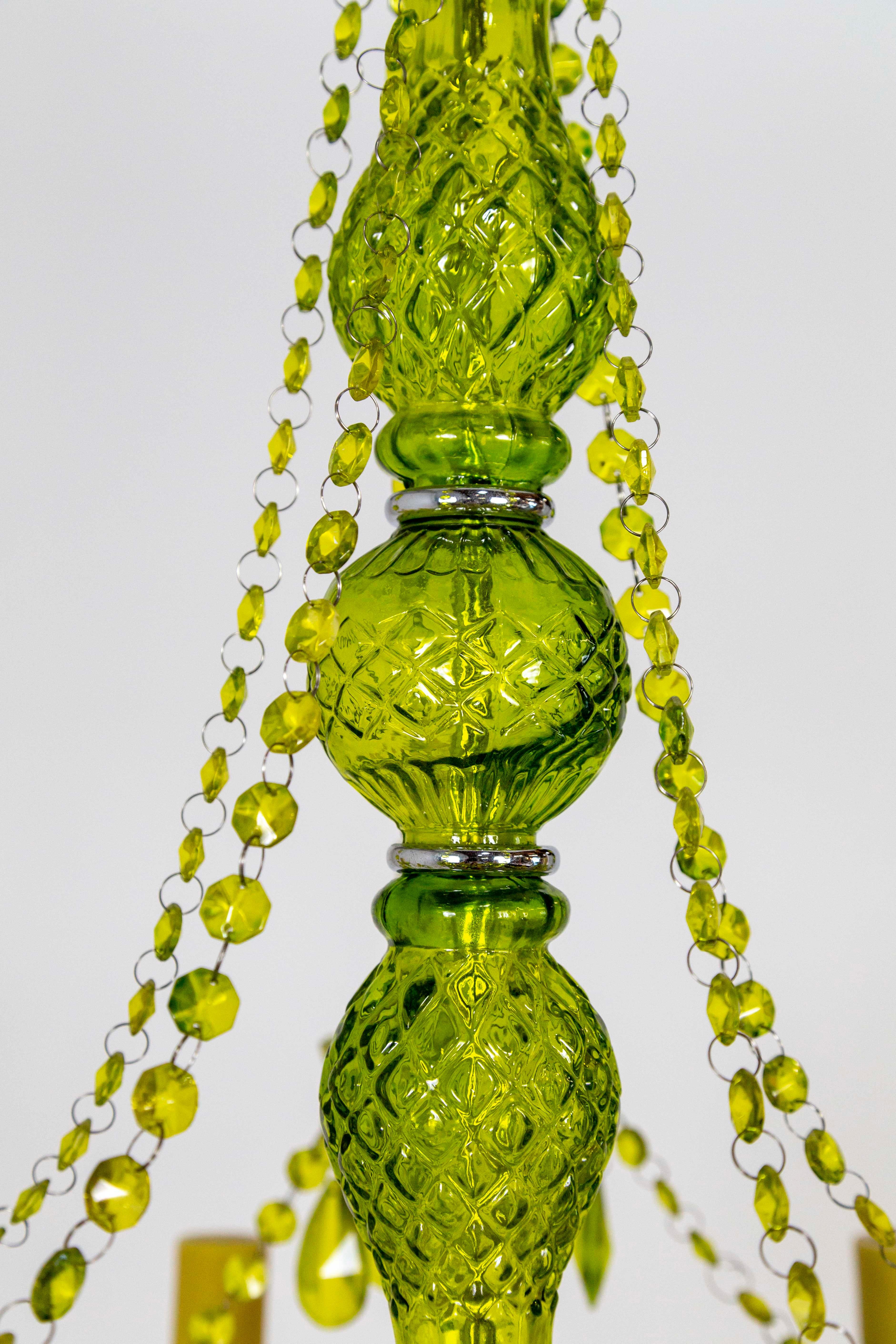 Green Glass 15-Light Chandelier 1