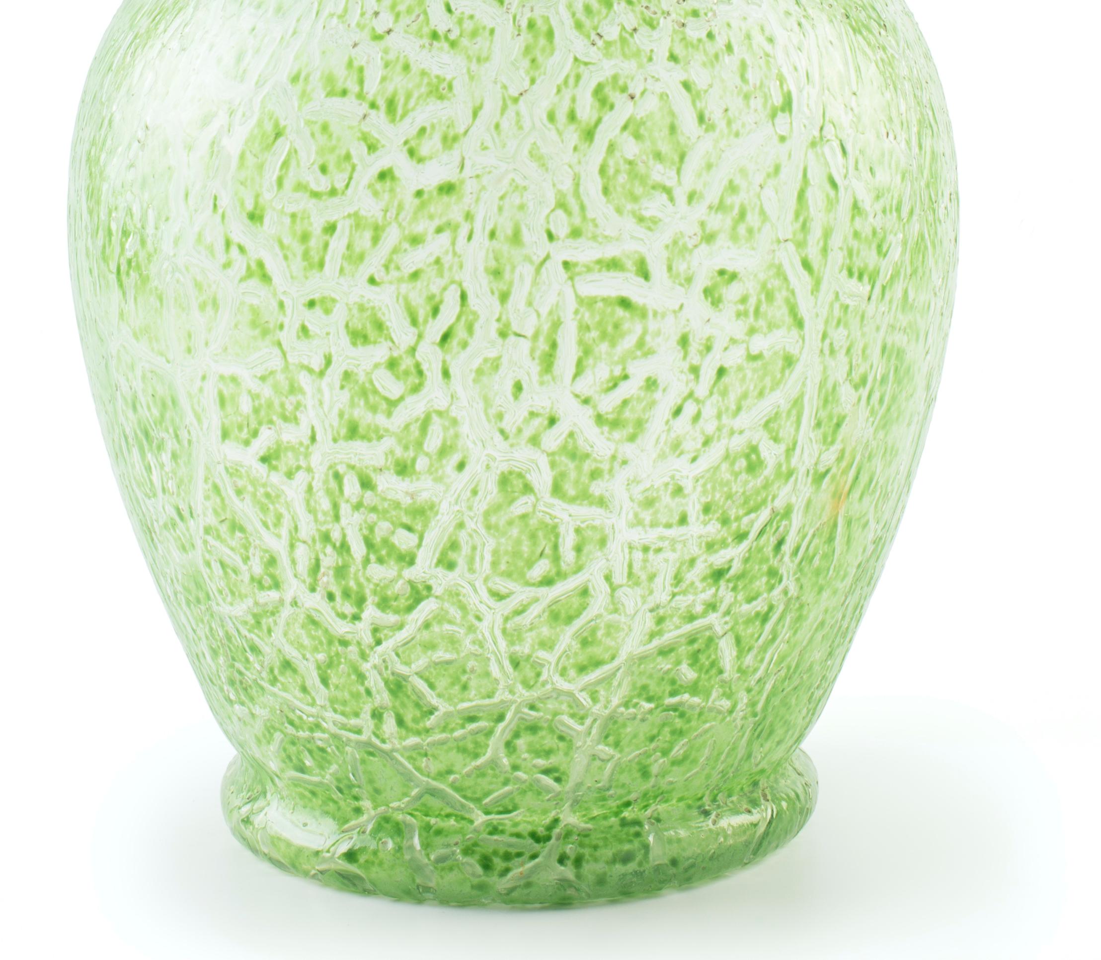 Green Glass Amphora Vase, Northern Europe, 1970s In Good Condition In Roma, IT